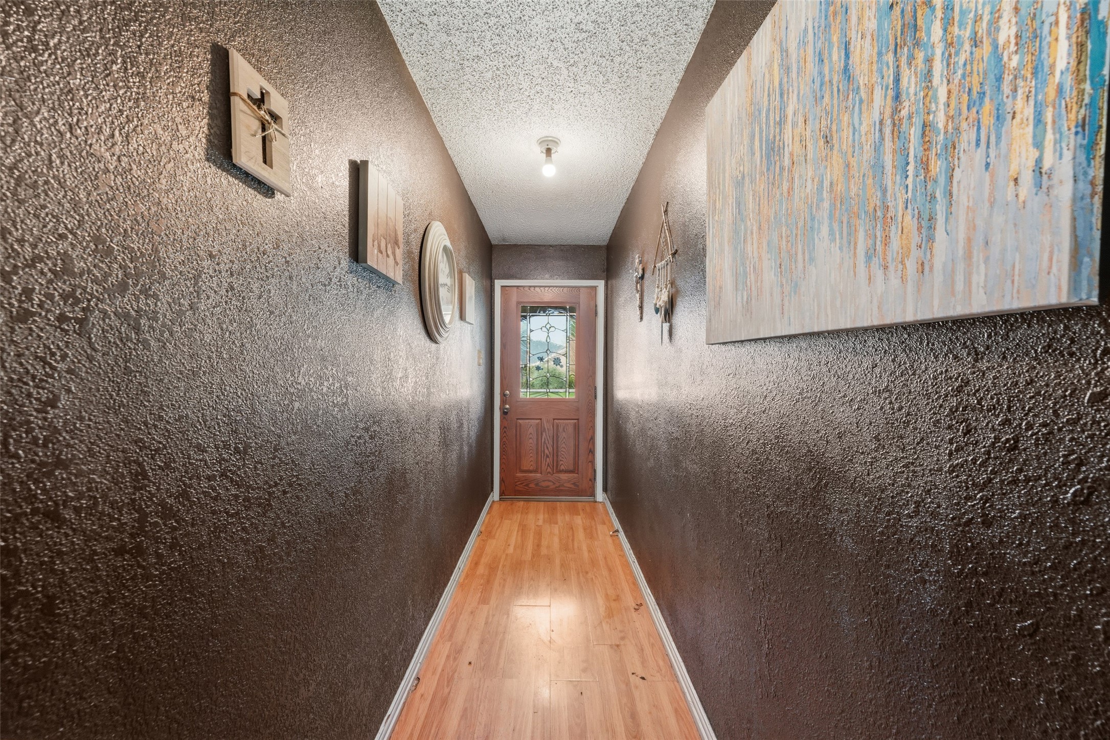 106 E Schreiber Street