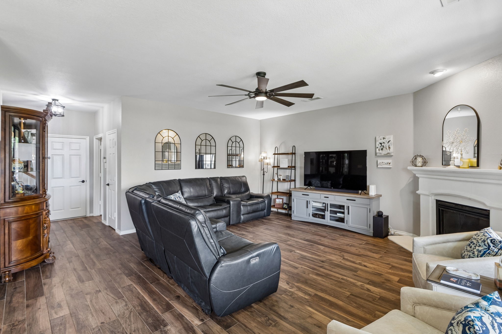 2813 Flint Rock Drive