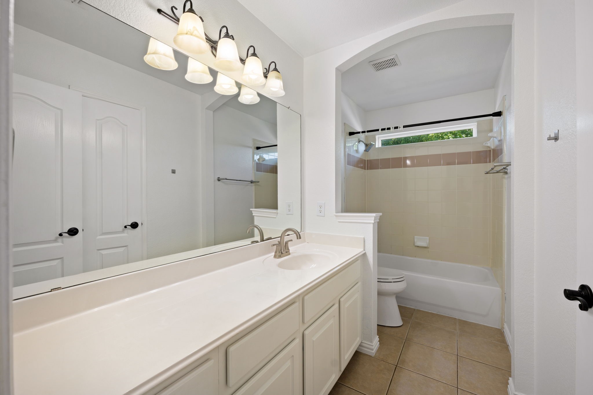 2108 White Rock Lane