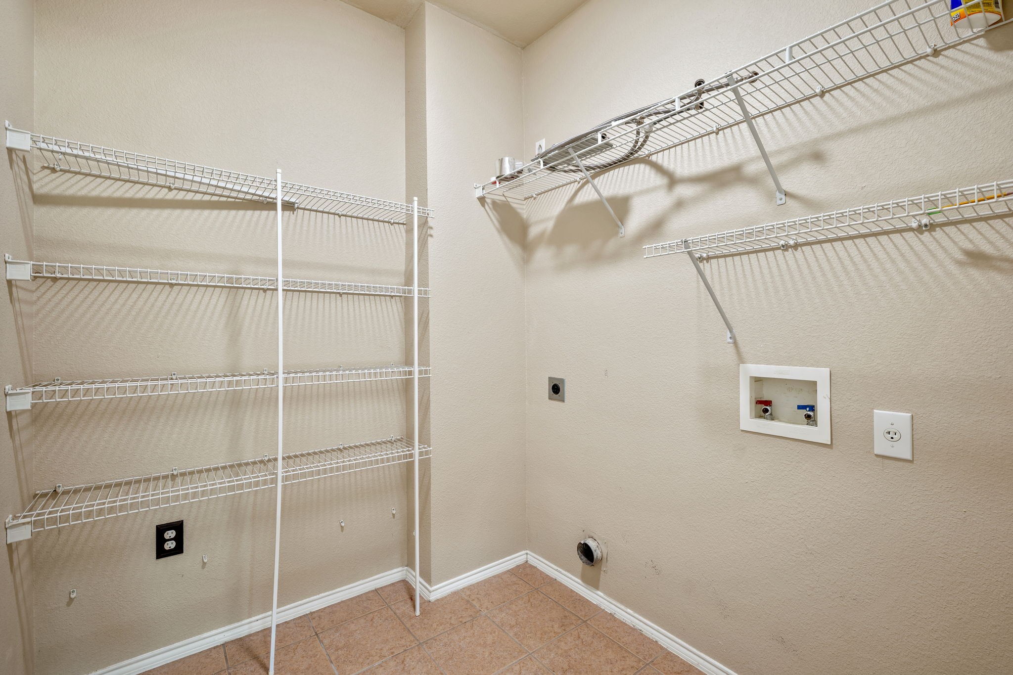 2108 White Rock Lane