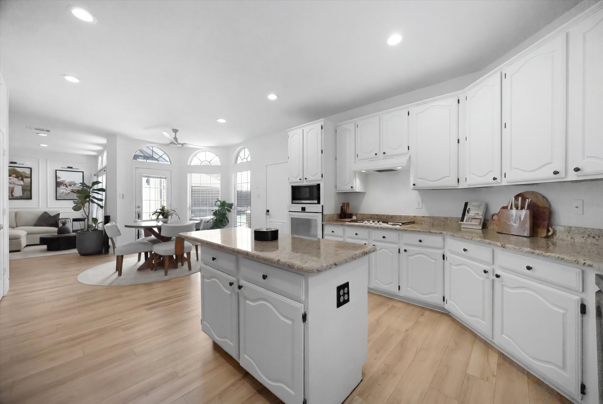 8705 Brookhollow Drive