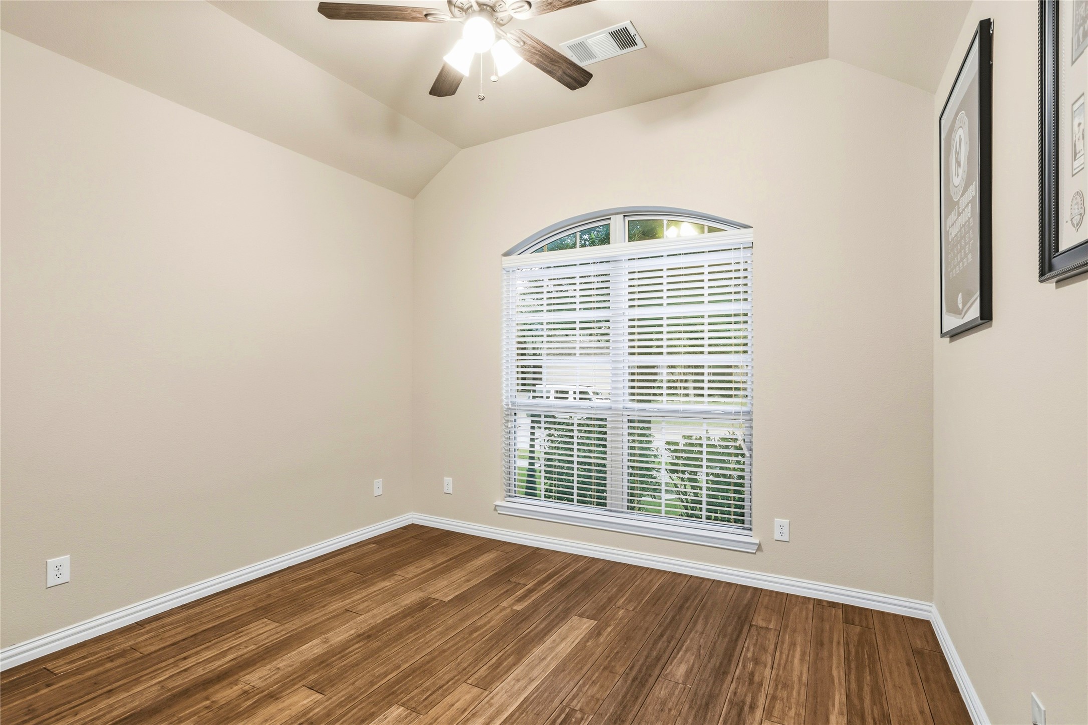 10816 Sexton Drive