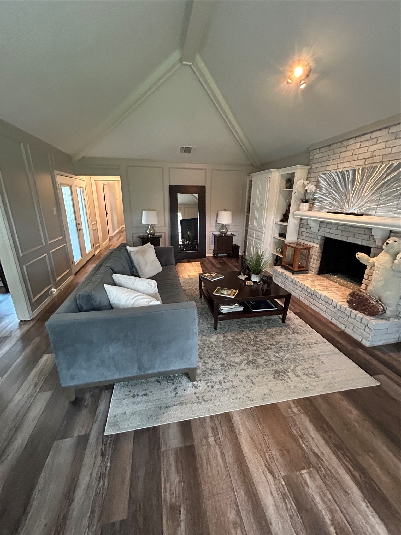 6014 Daven Oaks Drive