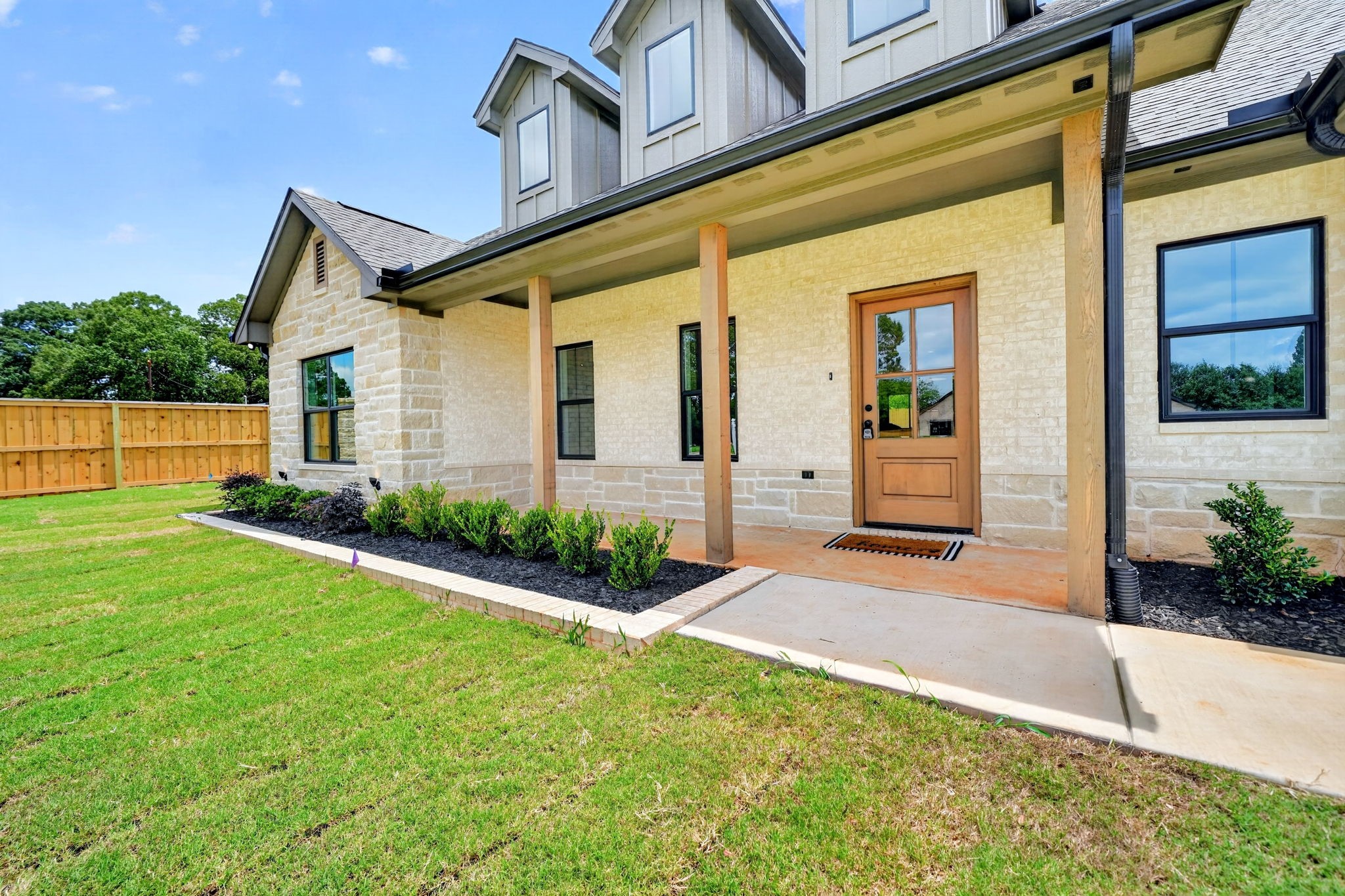 301 Grace Lane