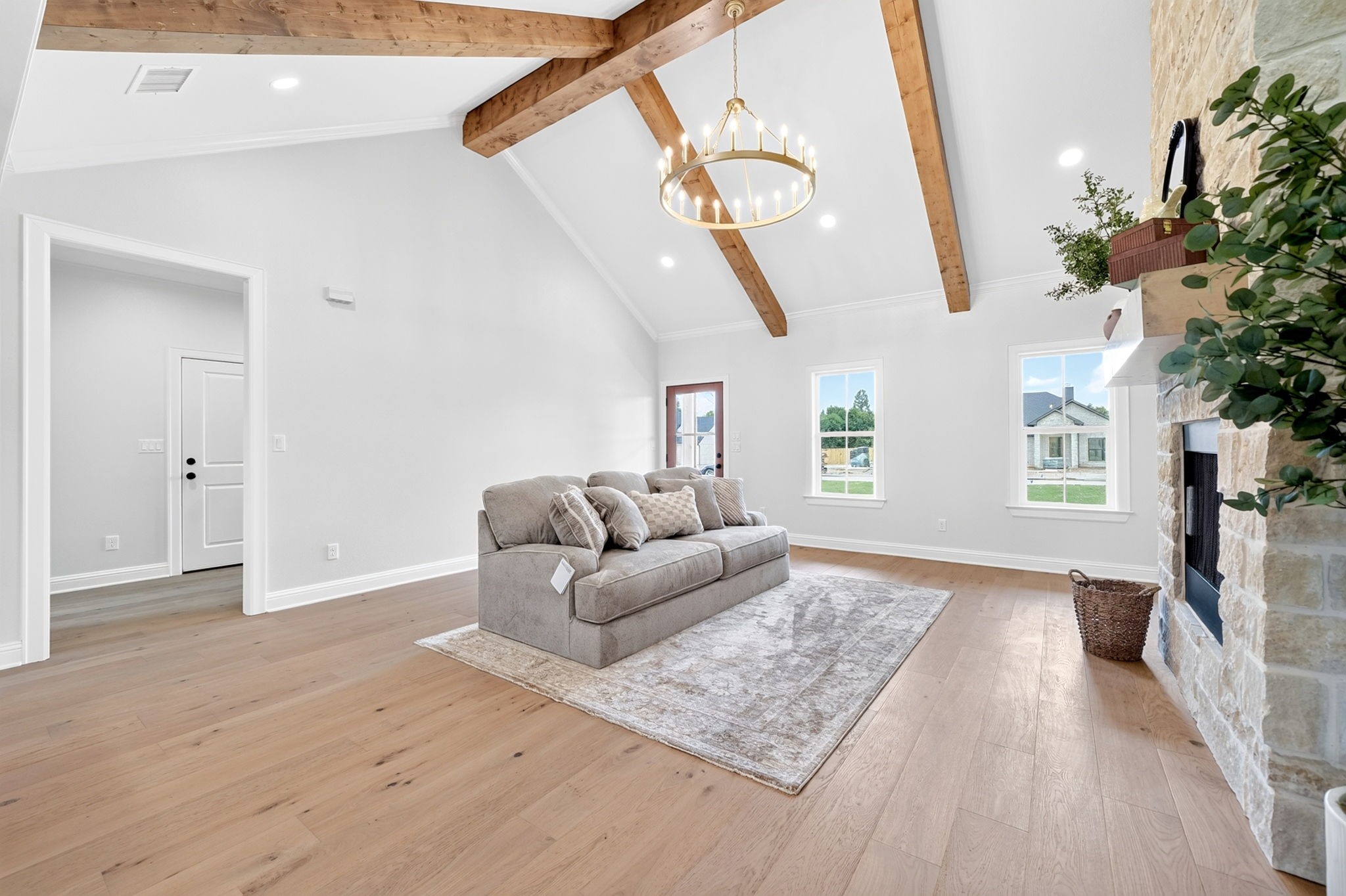 301 Grace Lane