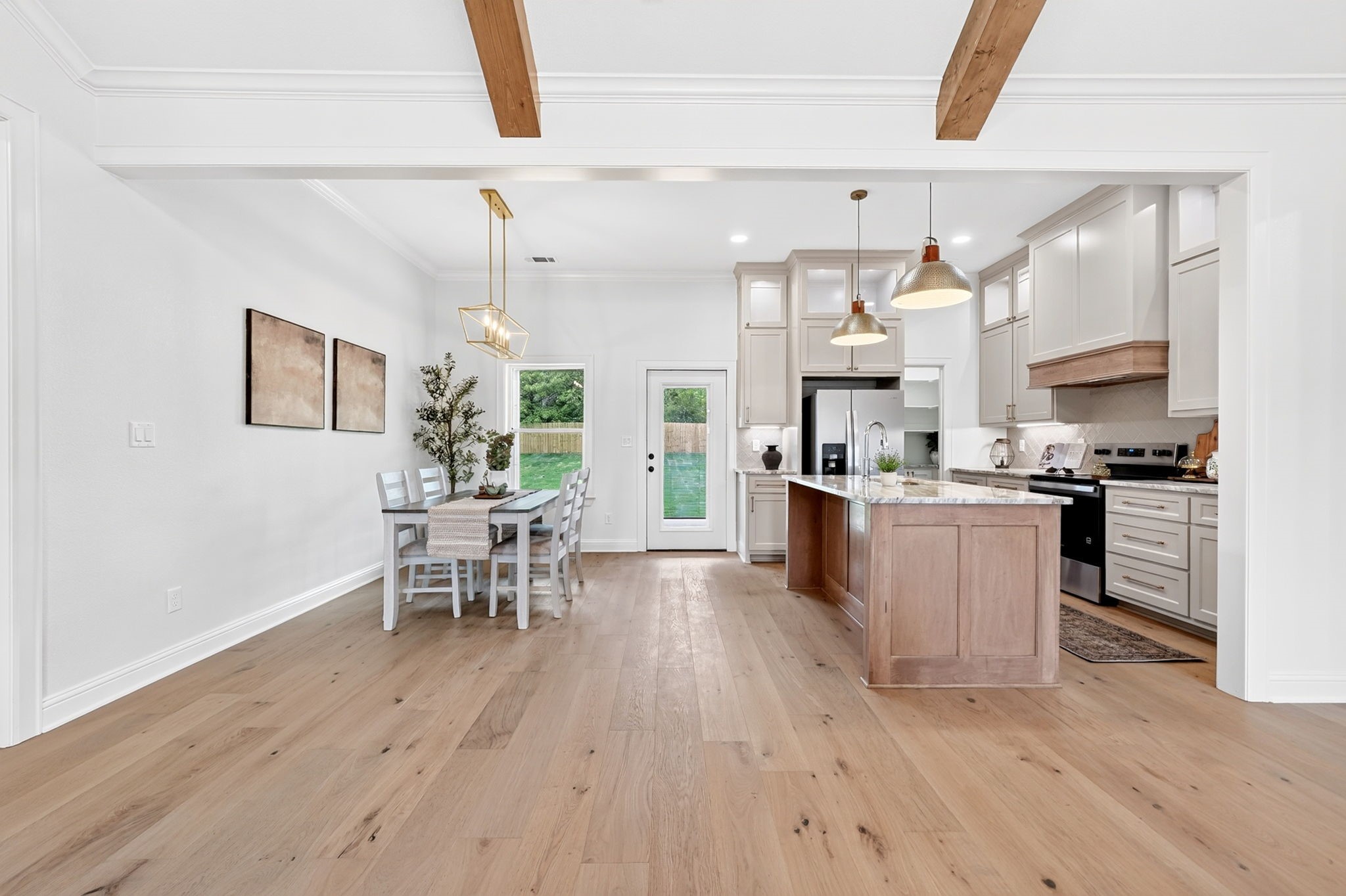 301 Grace Lane
