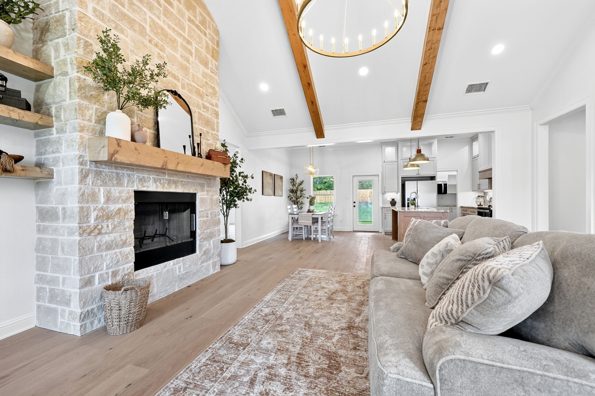 301 Grace Lane
