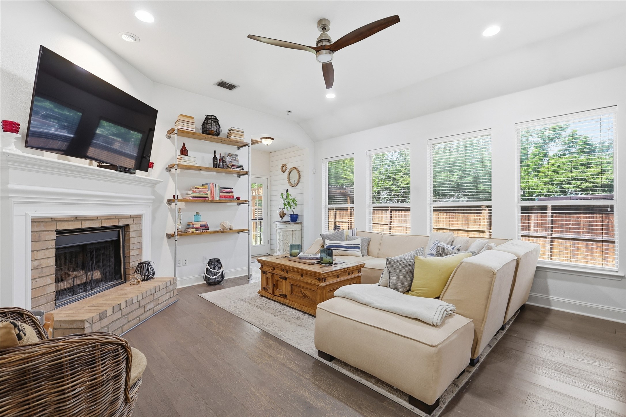 359 Kirby Drive
