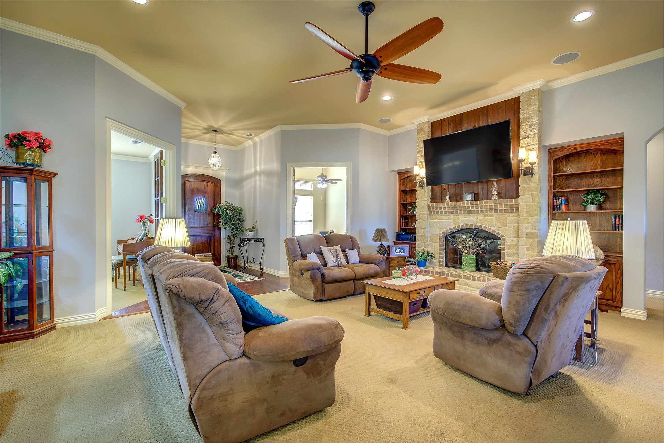 1066 Canyon Lake Road