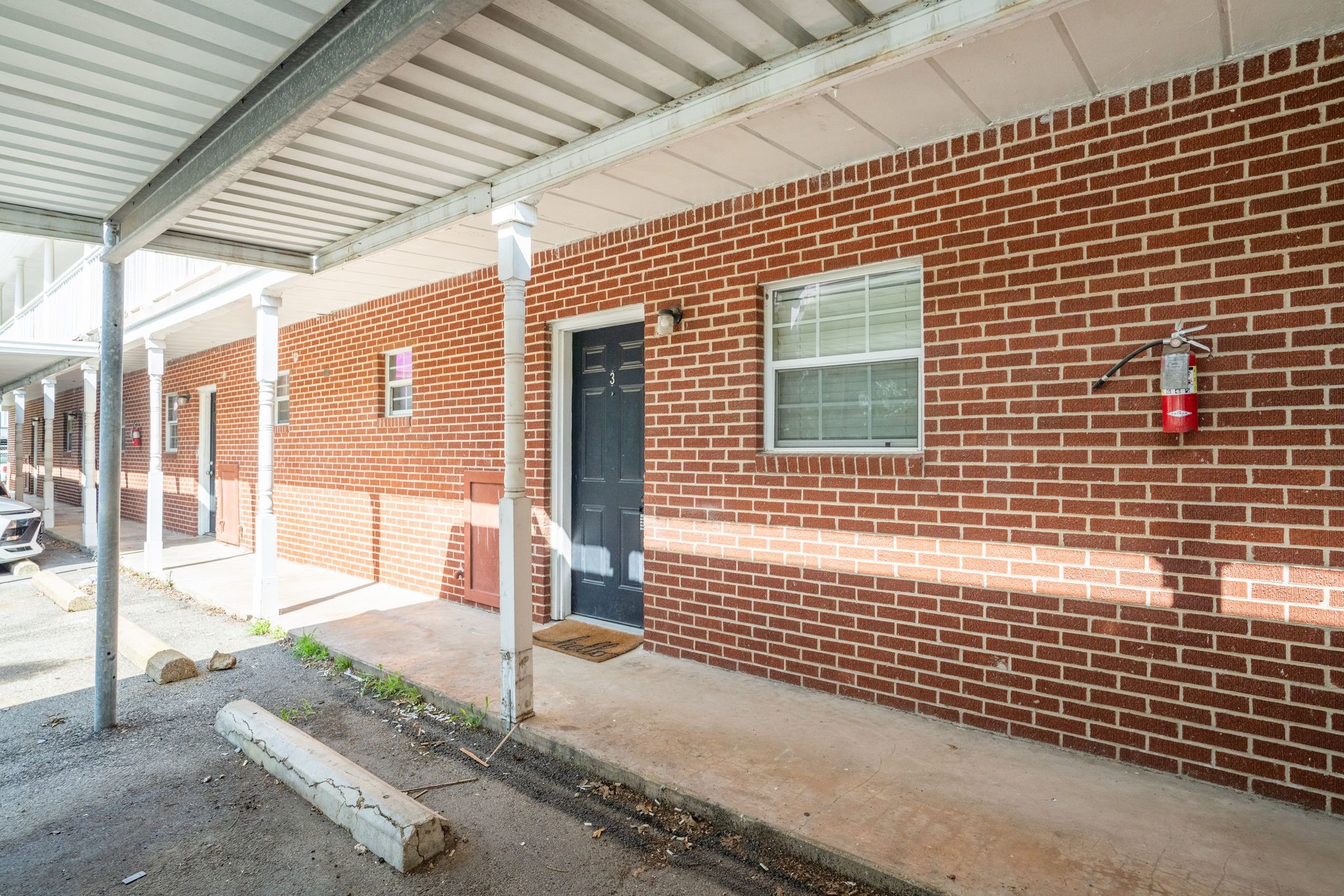 1220 Texas Street 3
