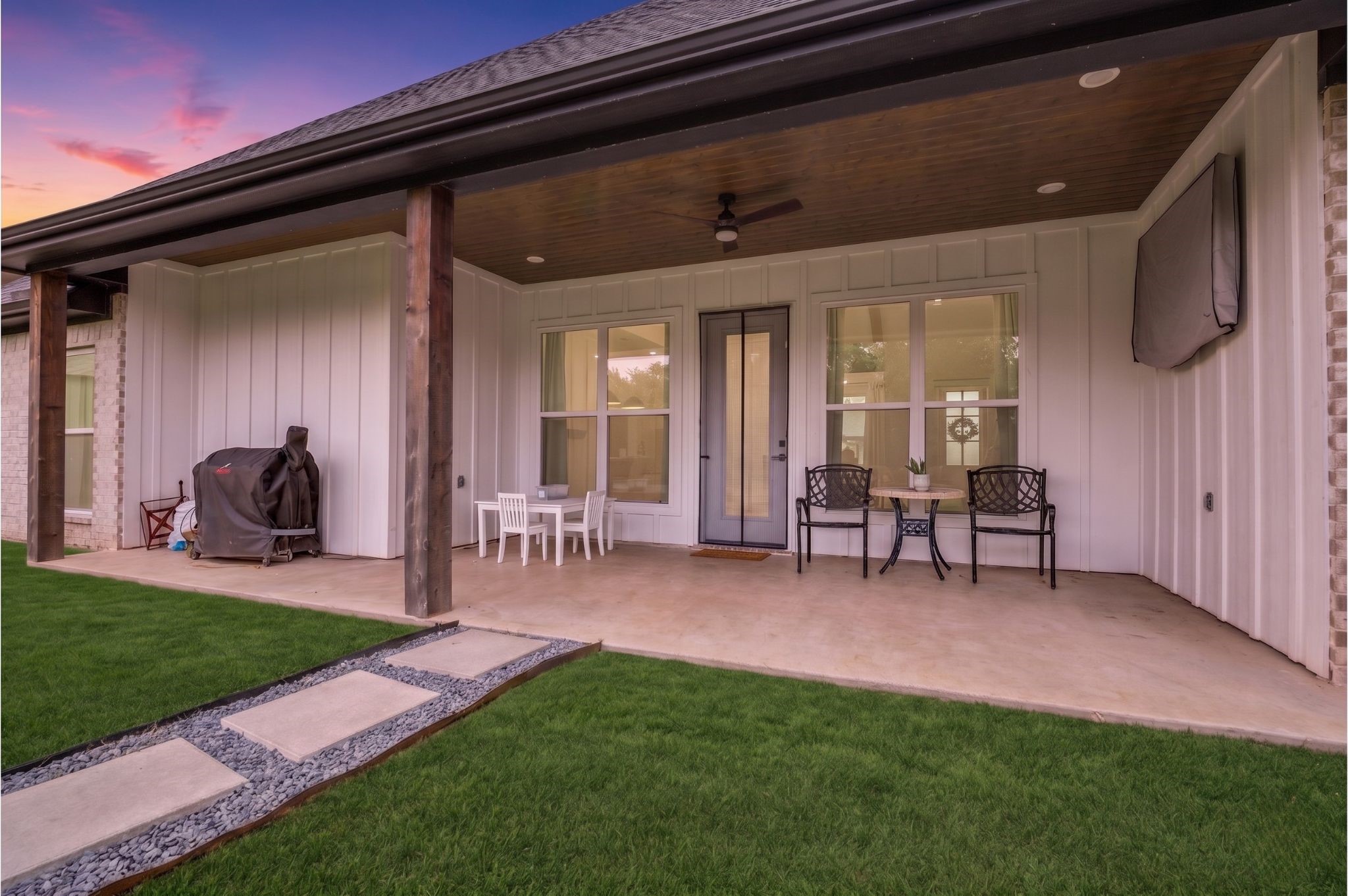 12432 Maplewood Drive
