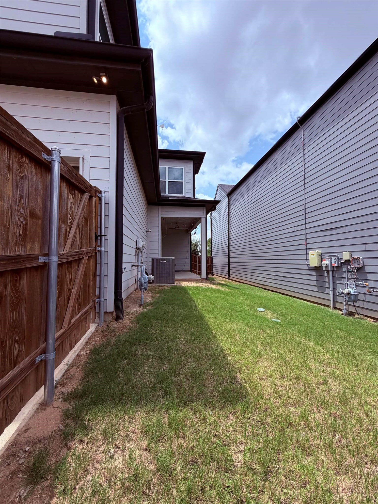 2232 Scenic Bluff Drive