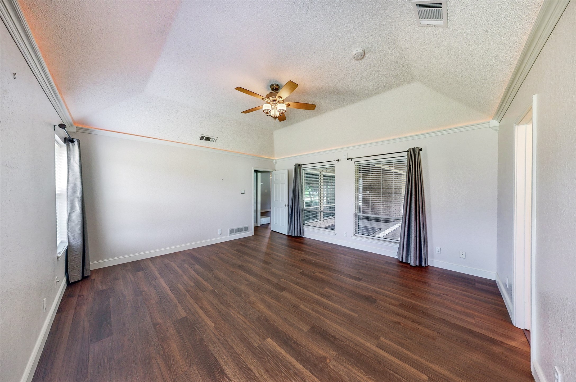 10614 Woodbridge Drive