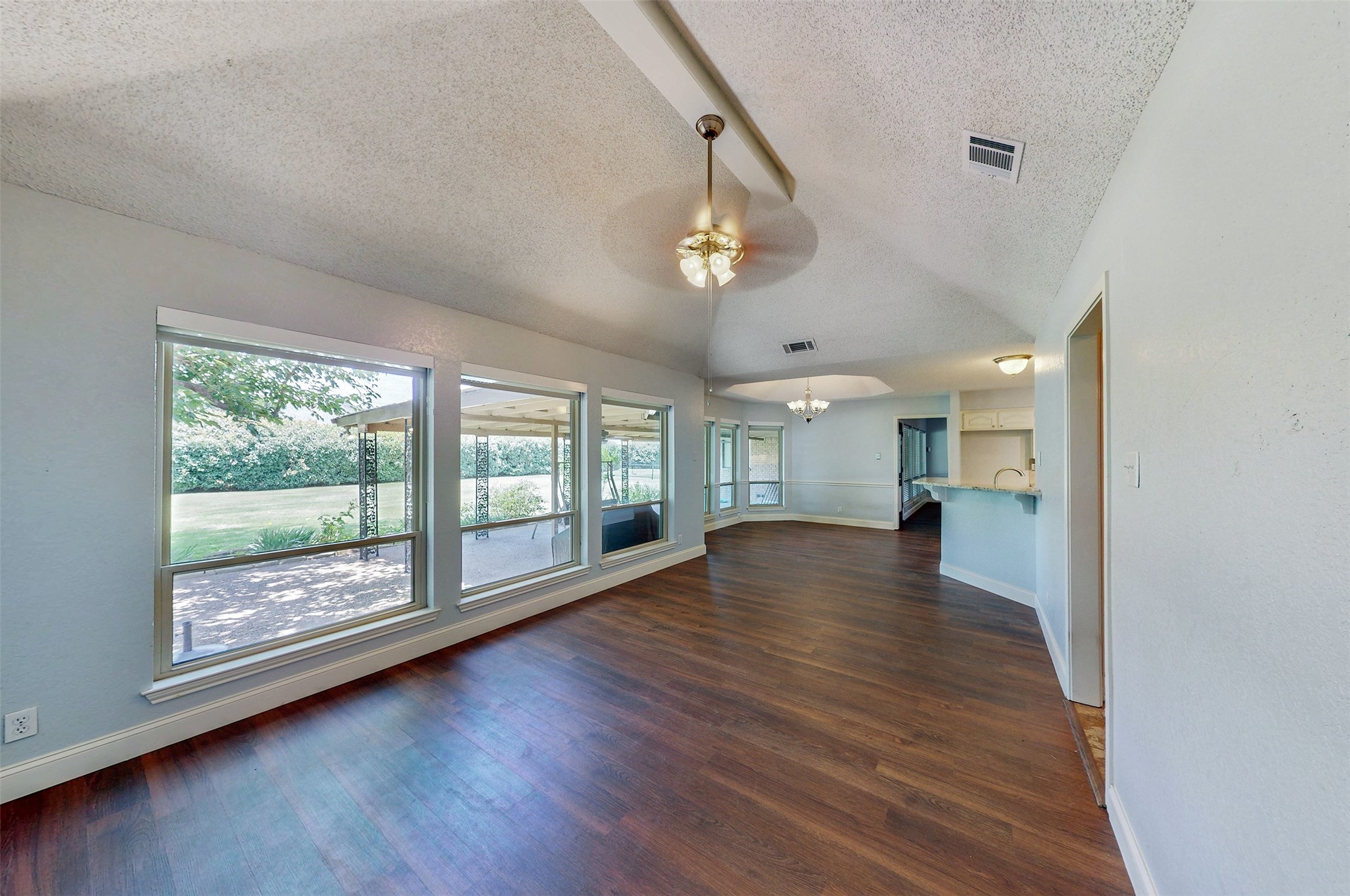 10614 Woodbridge Drive