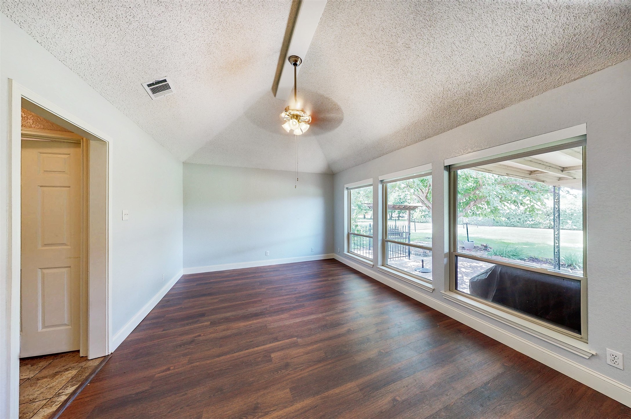 10614 Woodbridge Drive