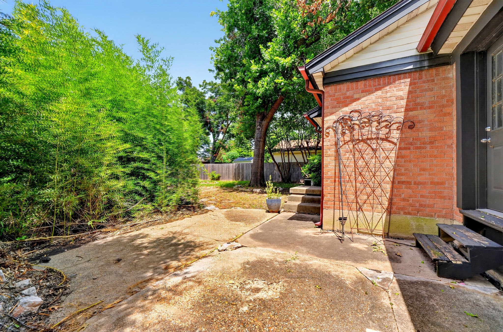 2729 Province Lane