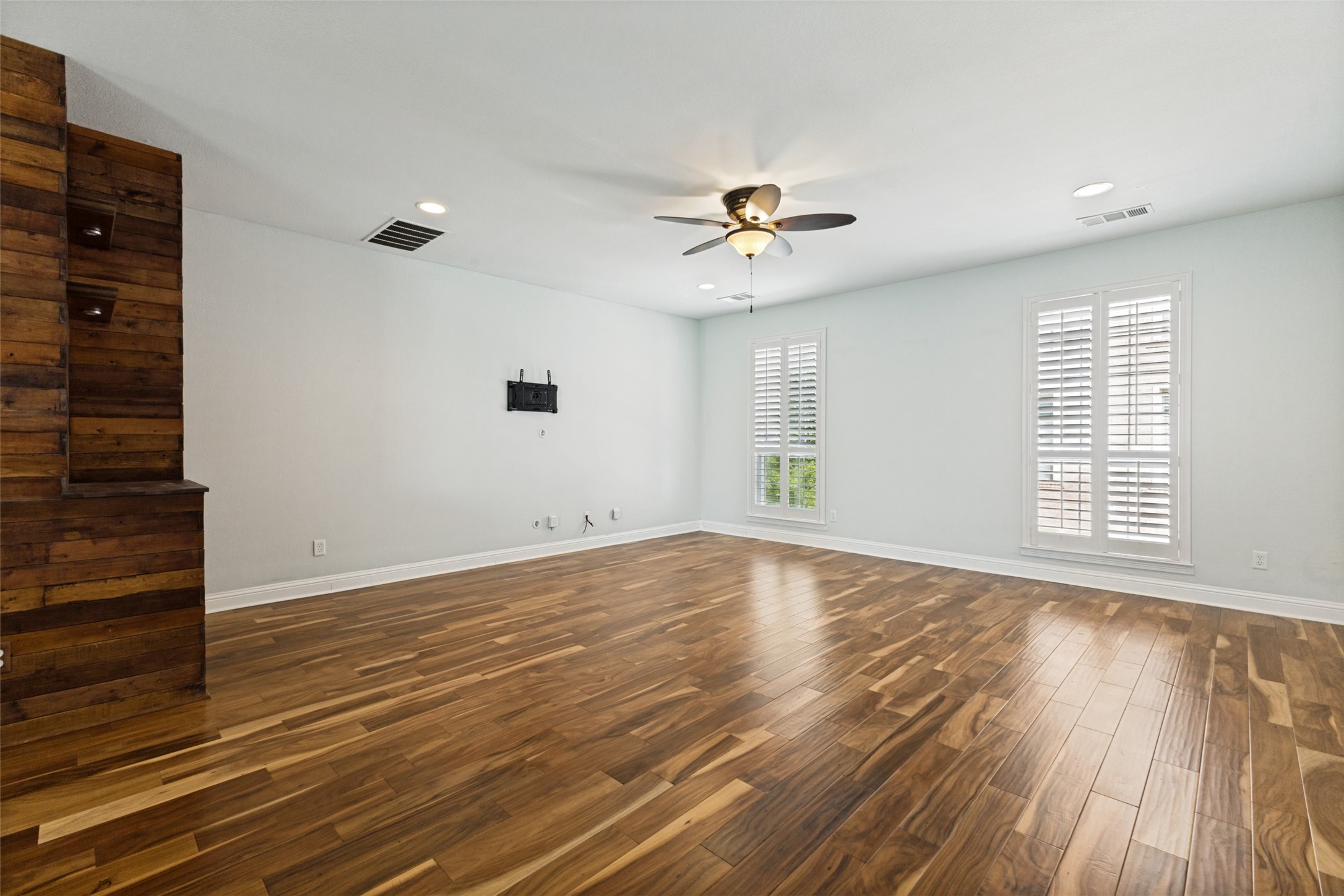 4002 Brownstone Court