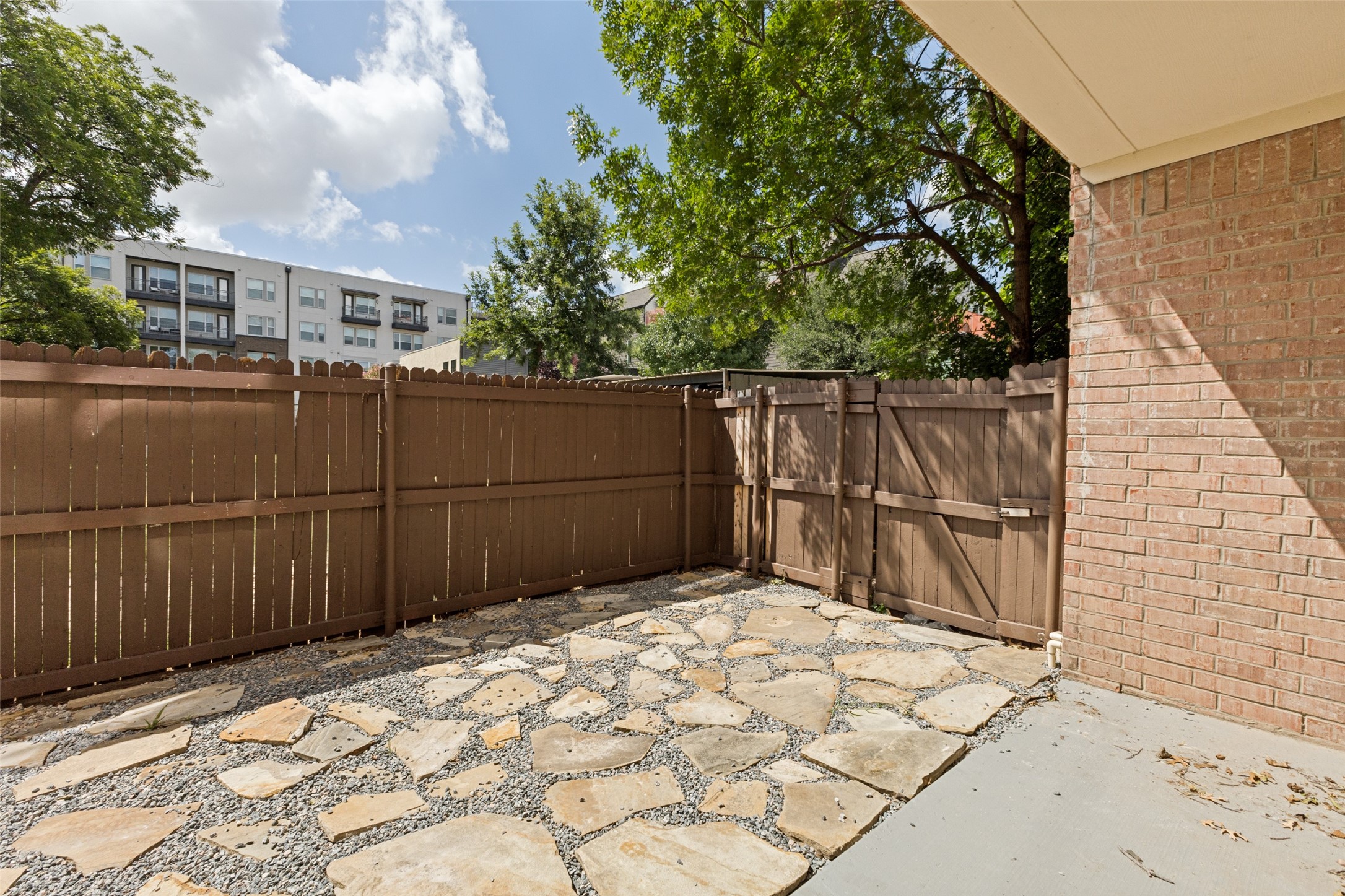 4002 Brownstone Court