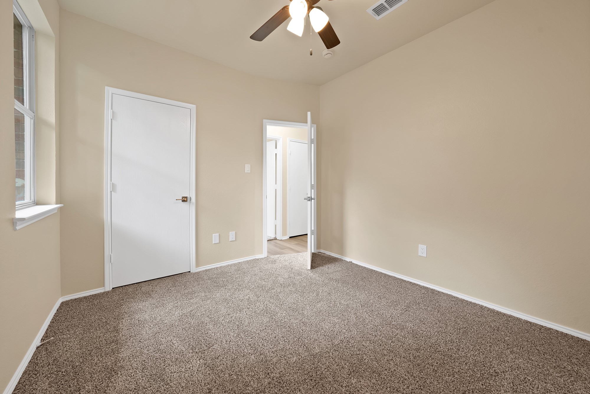 10513 Fossil Hill Drive