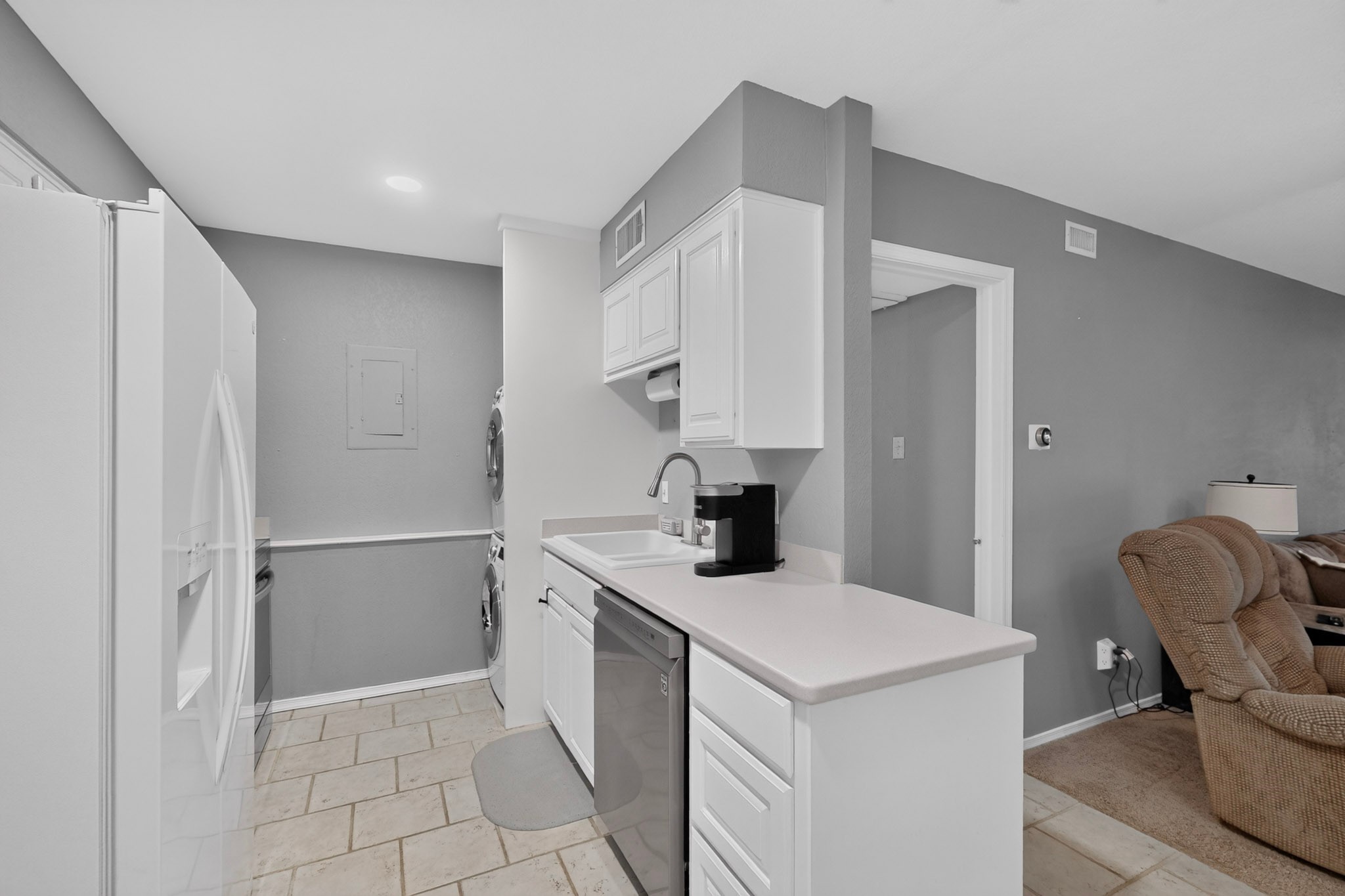 4028 Ridglea Country Club Drive # 8