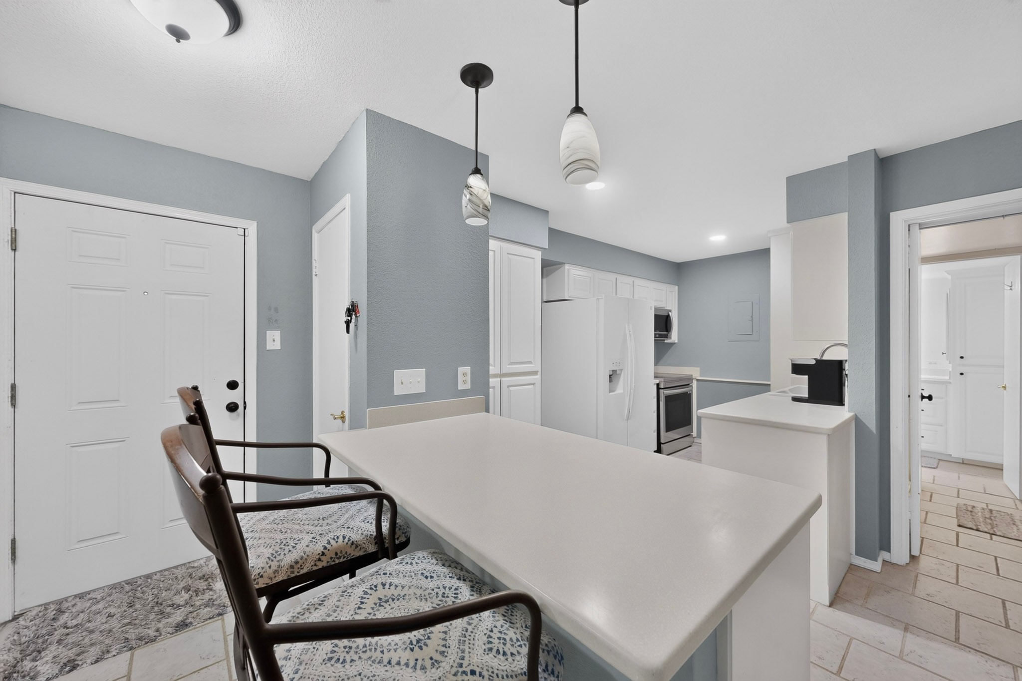 4028 Ridglea Country Club Drive # 8