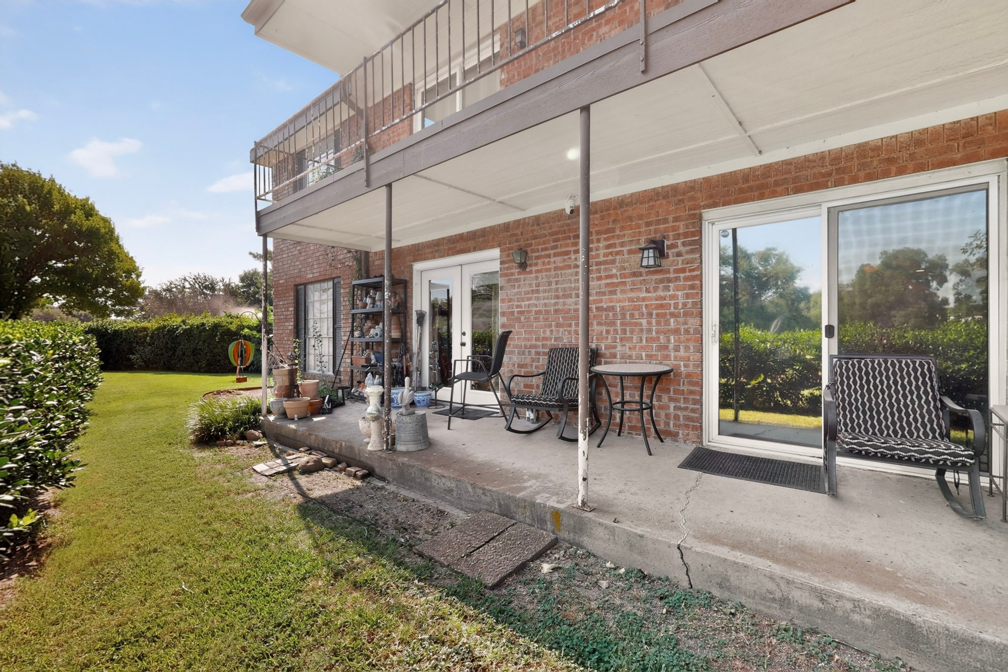 4028 Ridglea Country Club Drive # 8