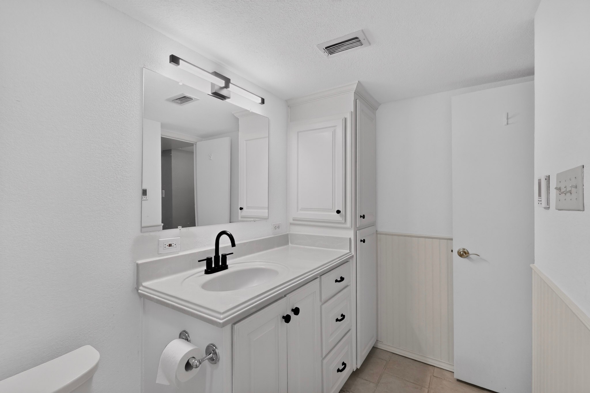 4028 Ridglea Country Club Drive # 8