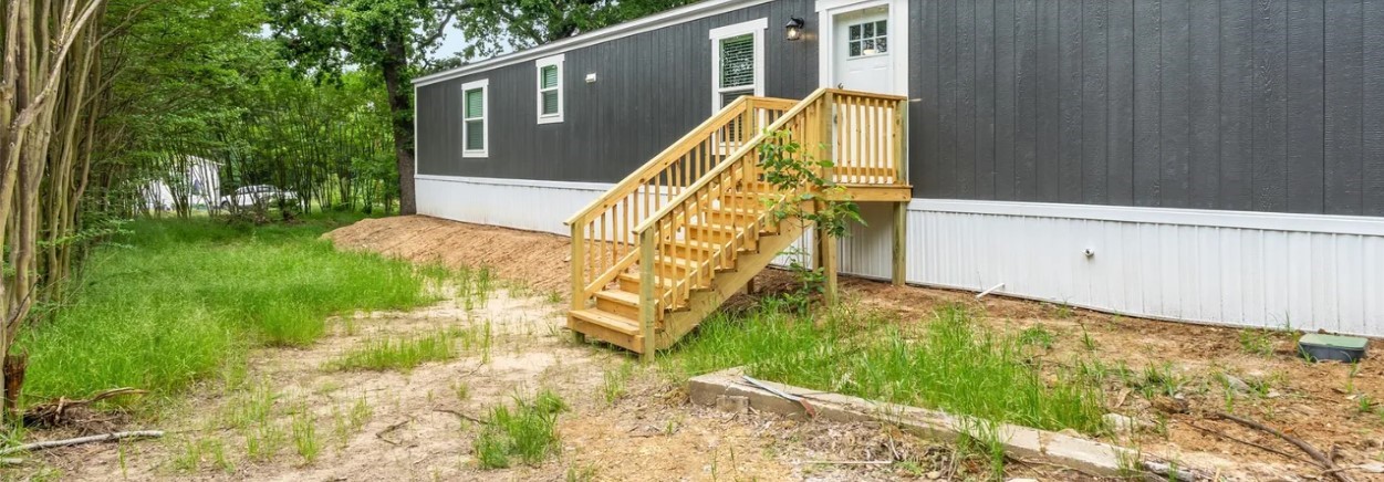 121 Neches Drive