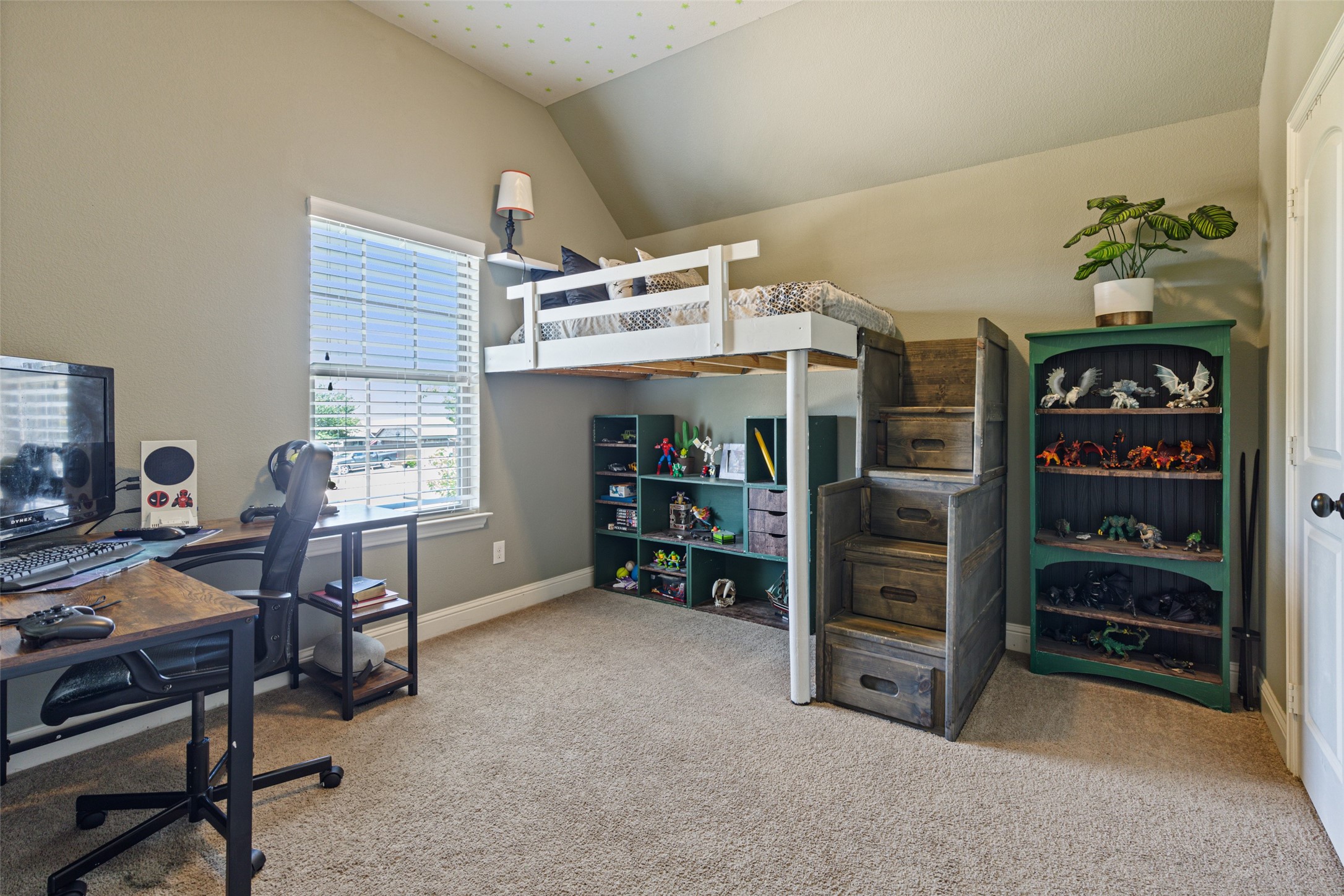 906 Bald Cypress Drive