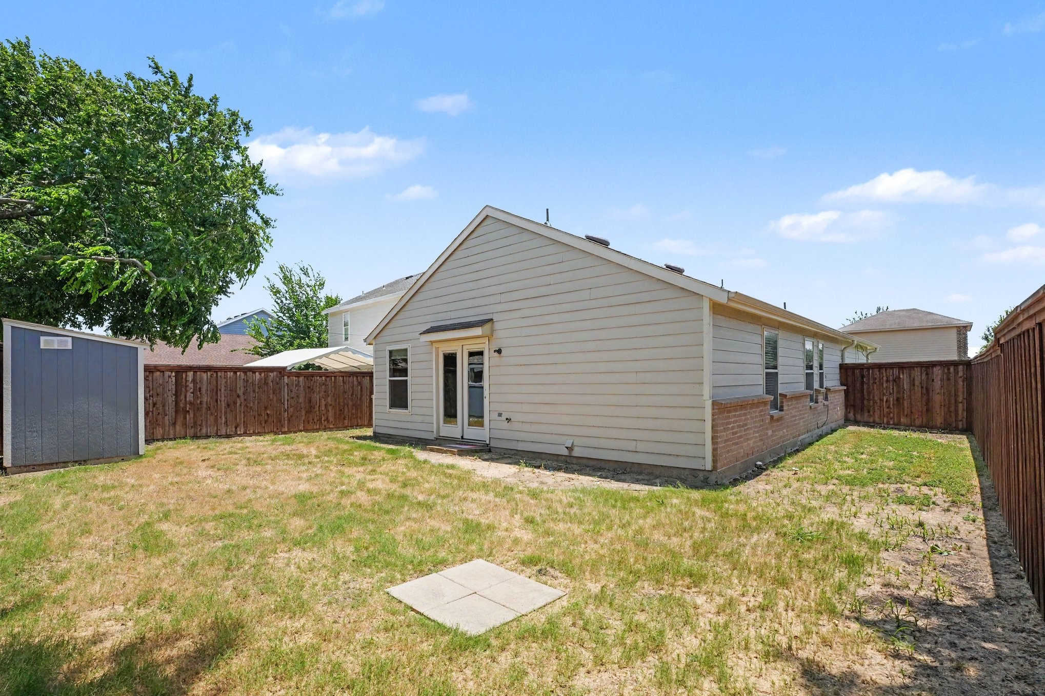 242 Turning Tree Road