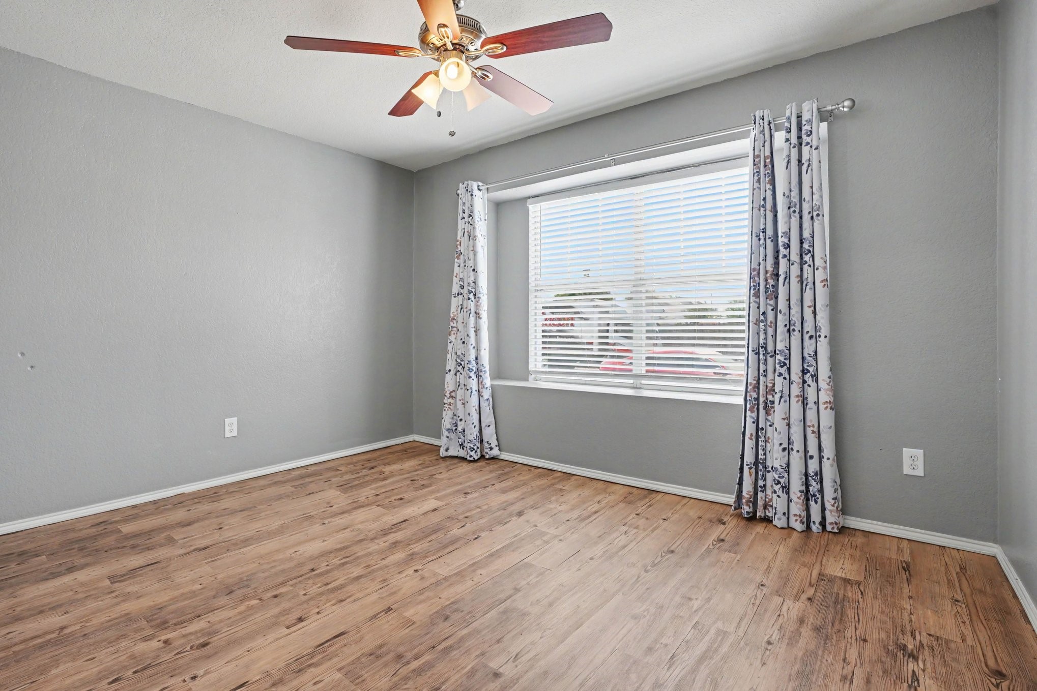 242 Turning Tree Road