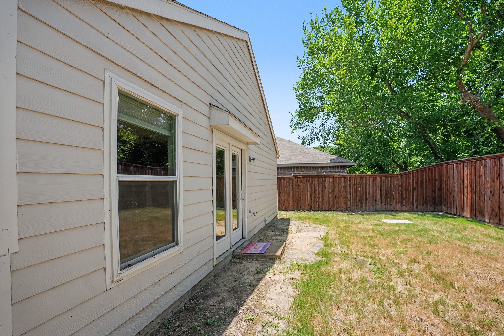 242 Turning Tree Road