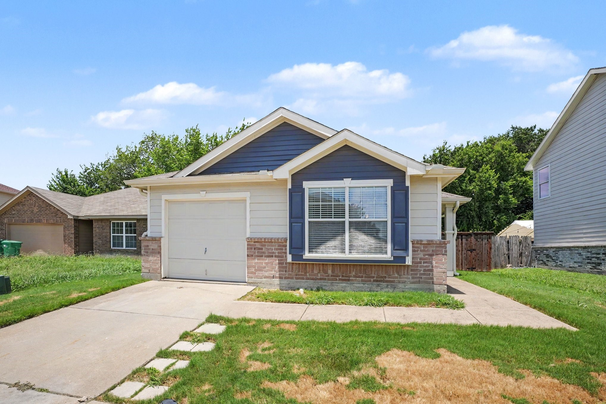 242 Turning Tree Road
