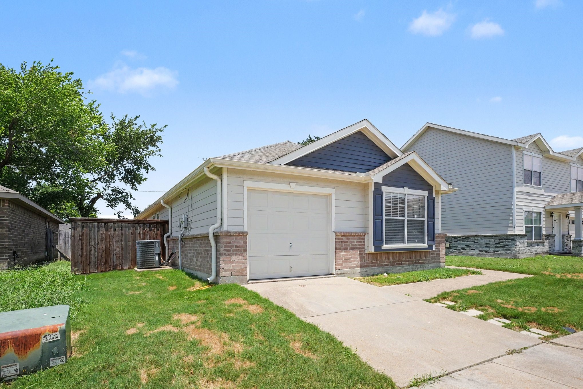 242 Turning Tree Road