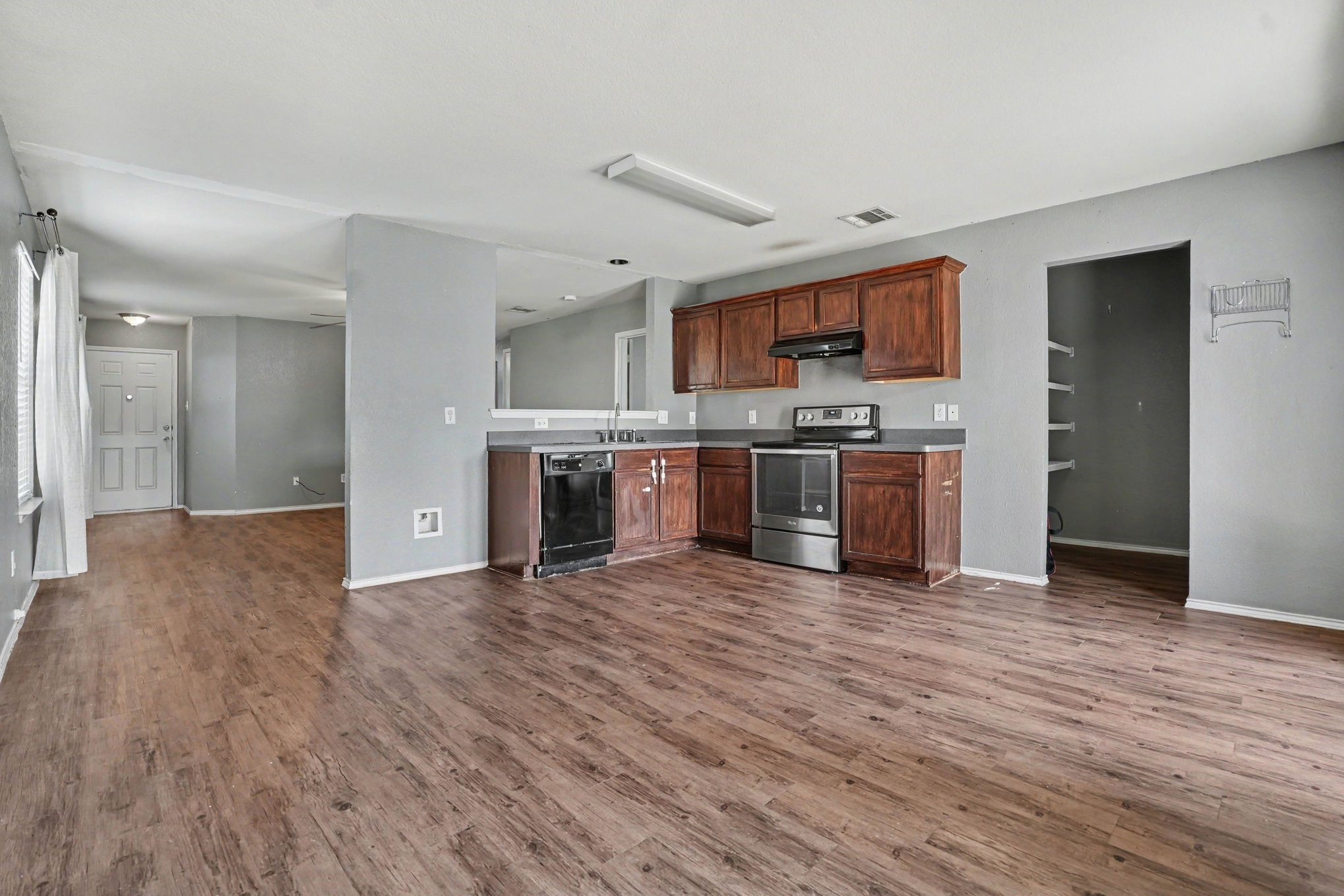 242 Turning Tree Road