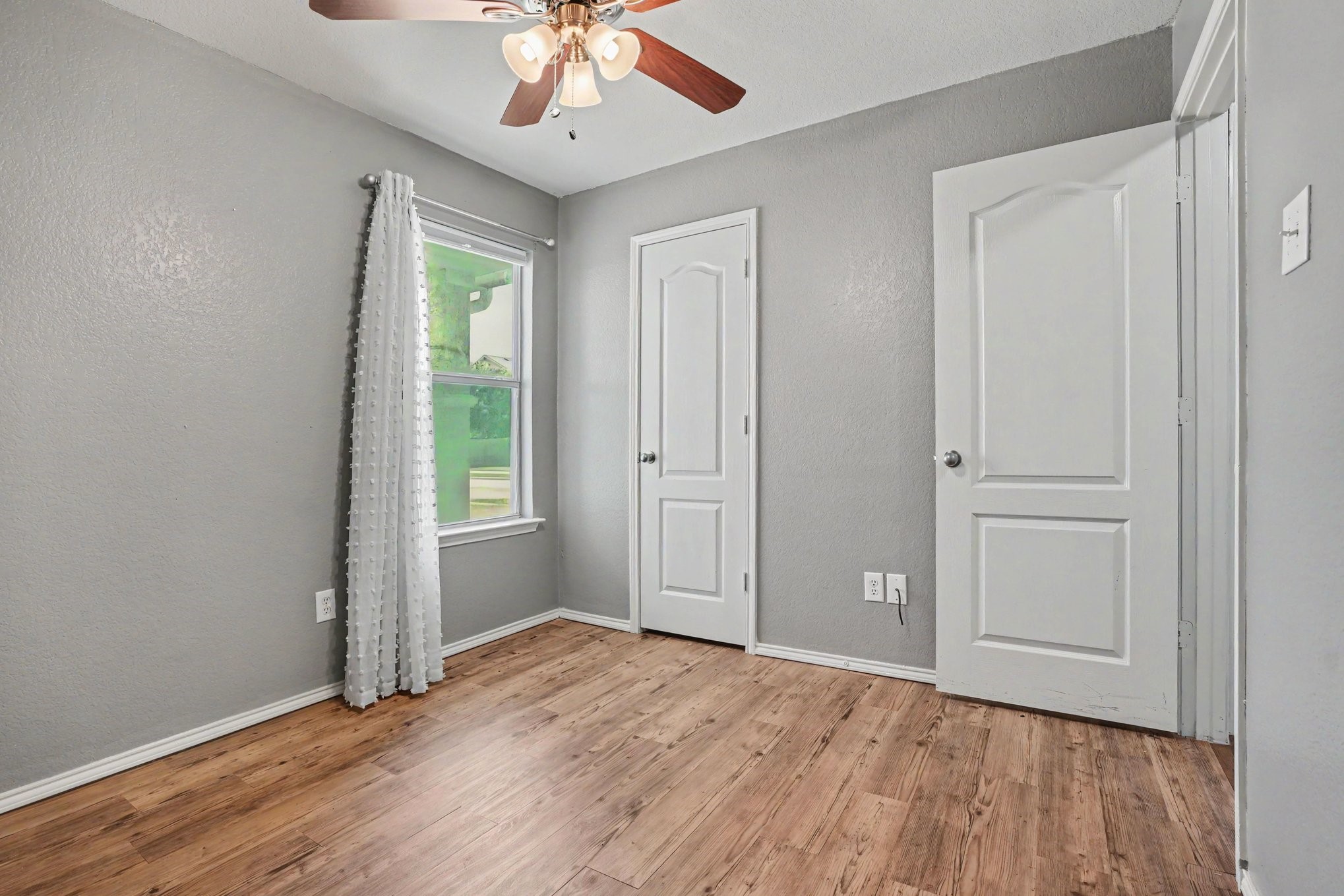 242 Turning Tree Road