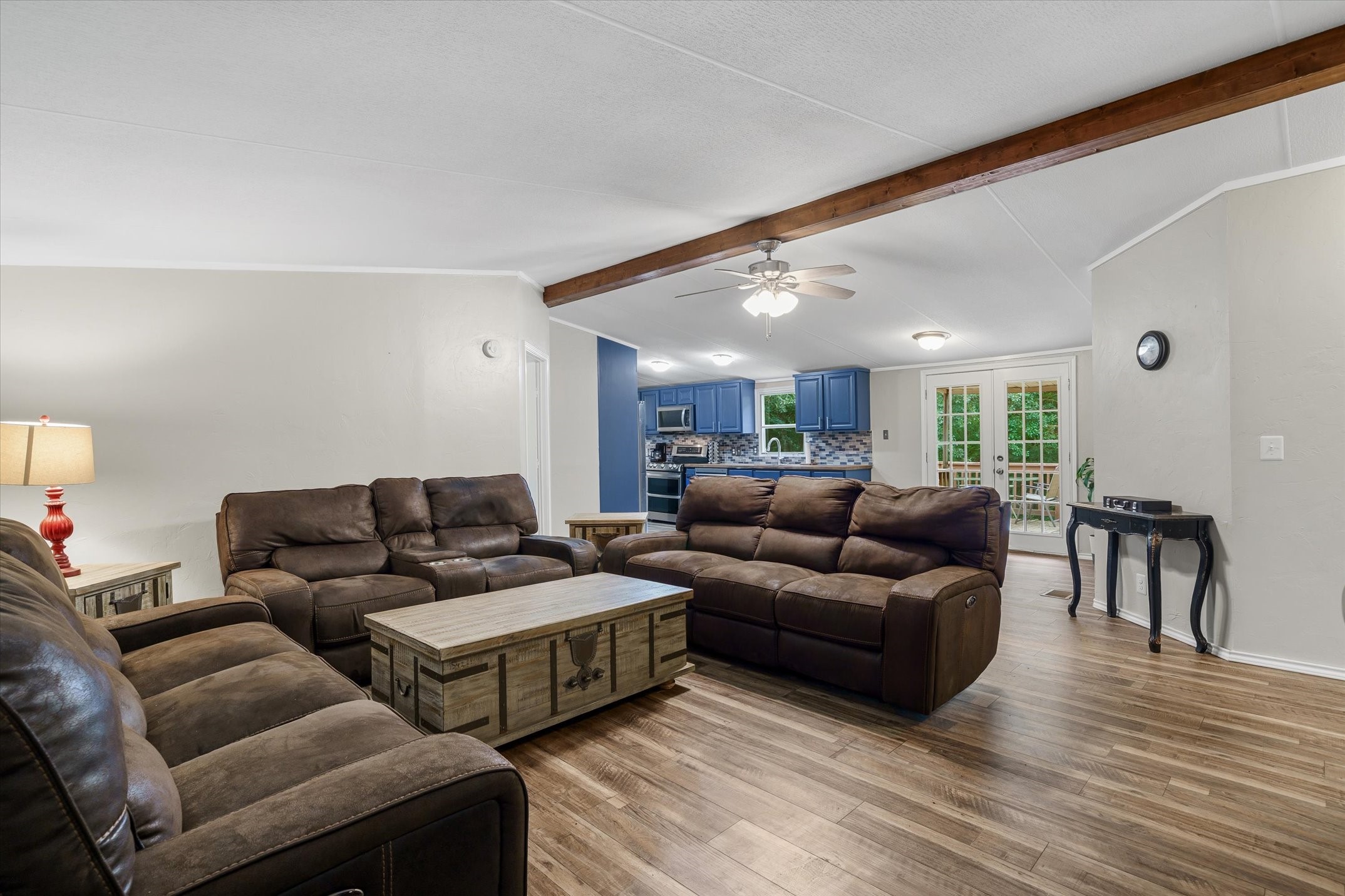 9556 County Road 2400