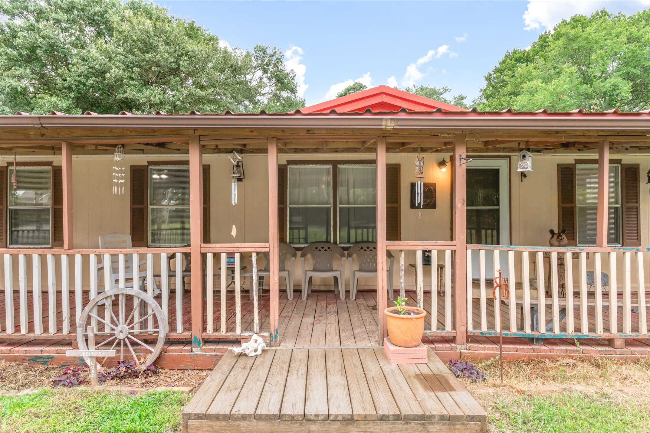 9556 County Road 2400