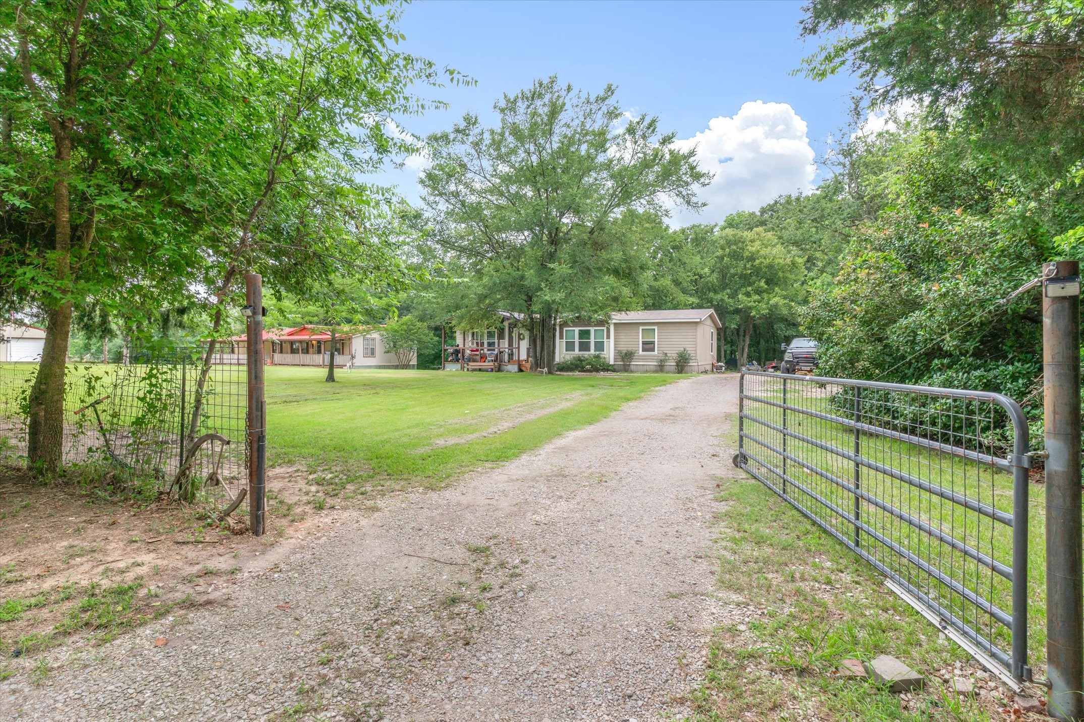9556 County Road 2400