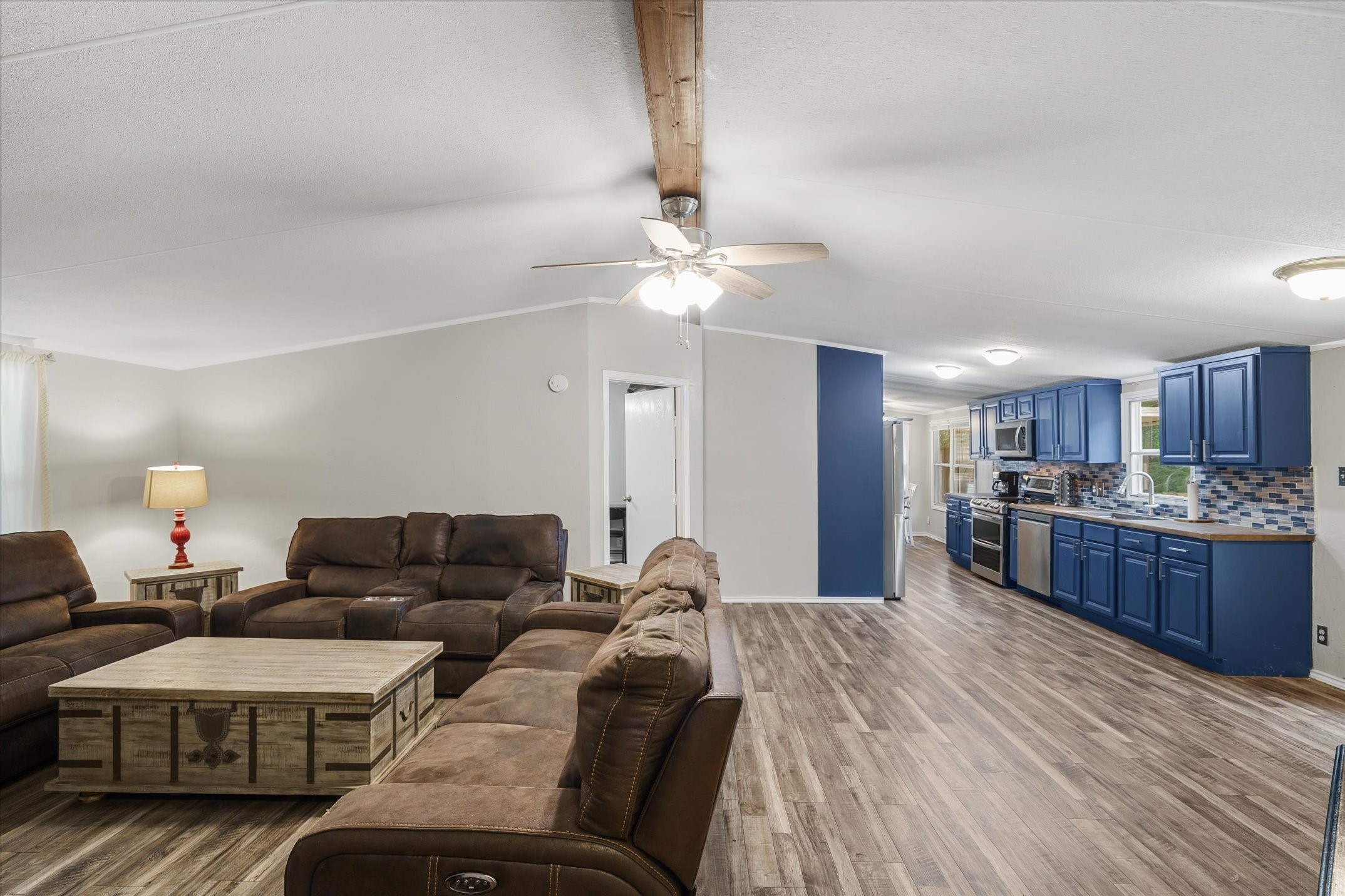 9556 County Road 2400