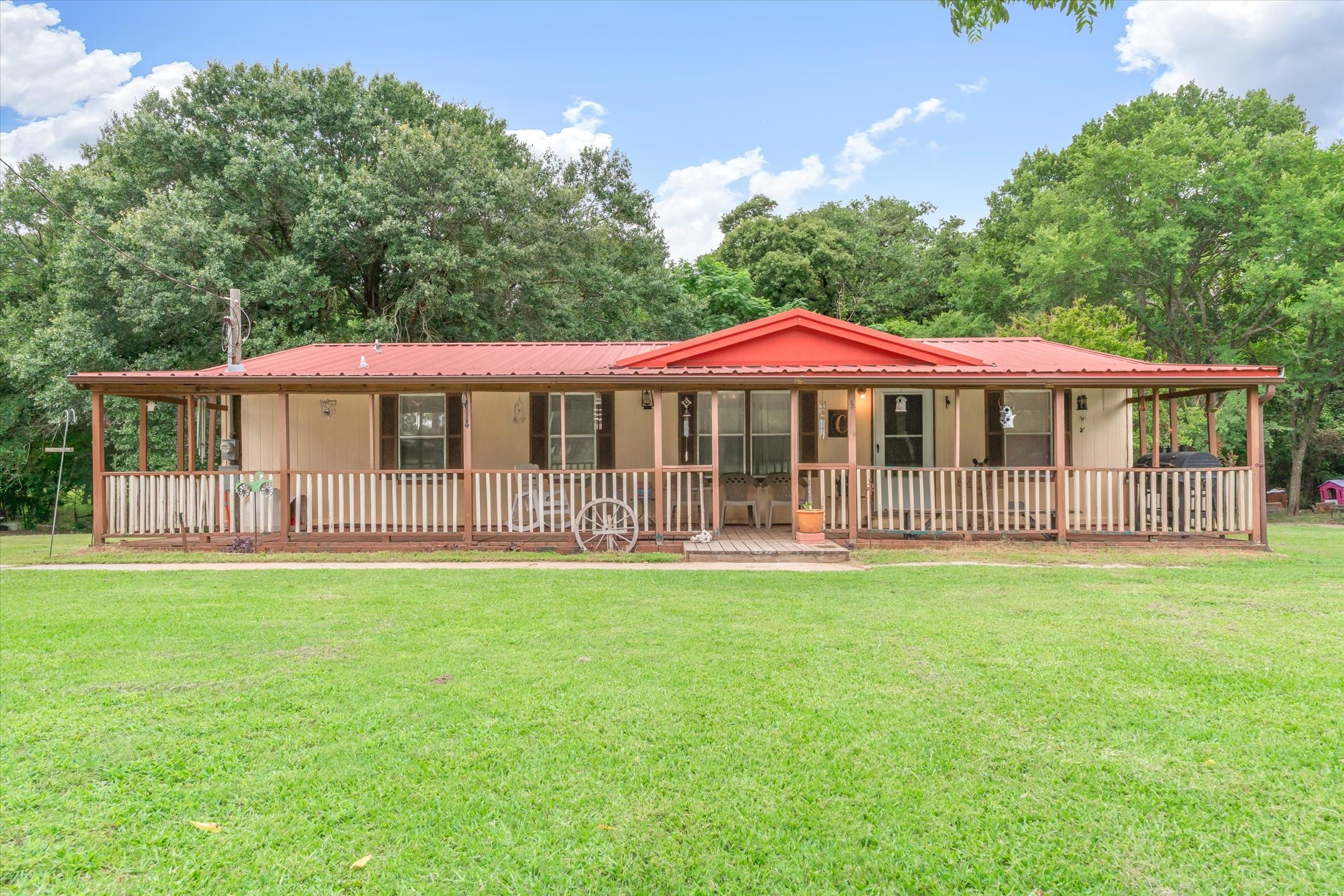 9556 County Road 2400