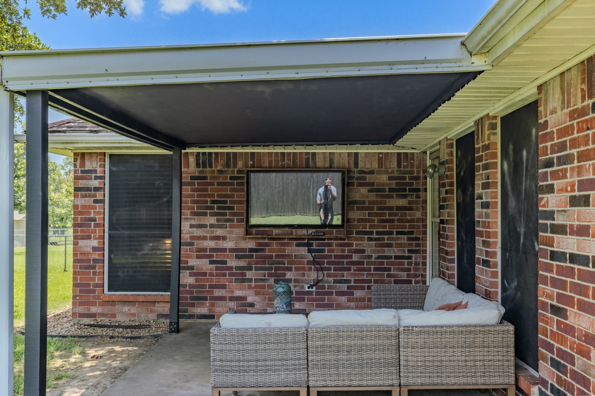 121 Curtis Lane
