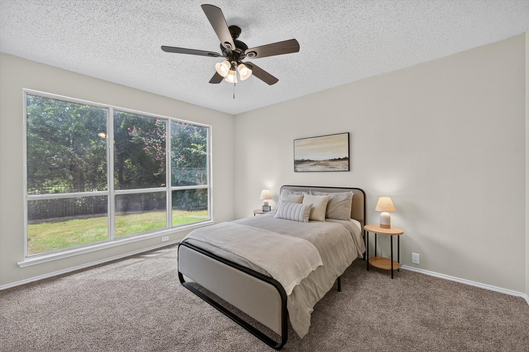 2633 Lakeside Drive