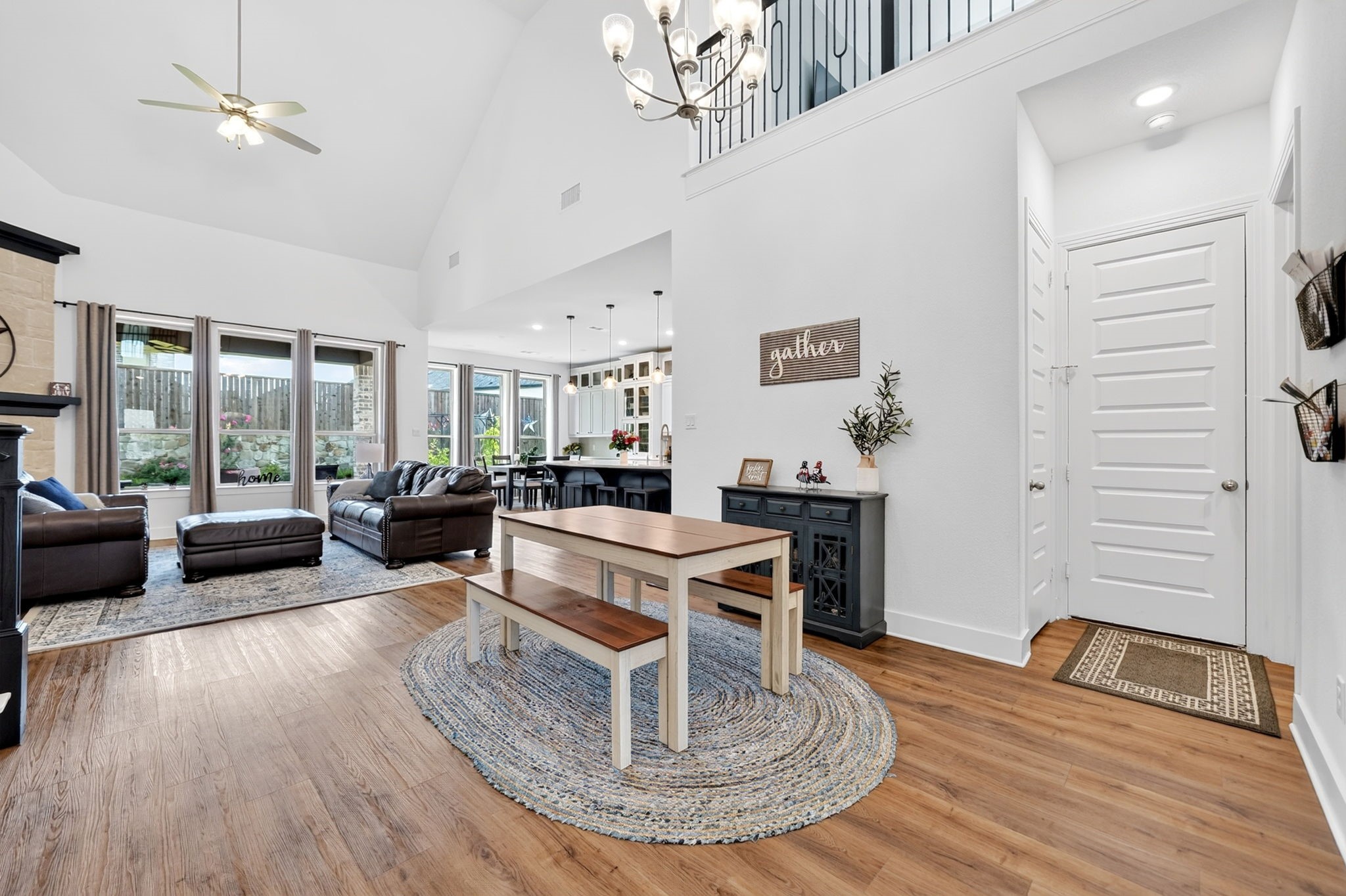 1819 Moscatel Lane