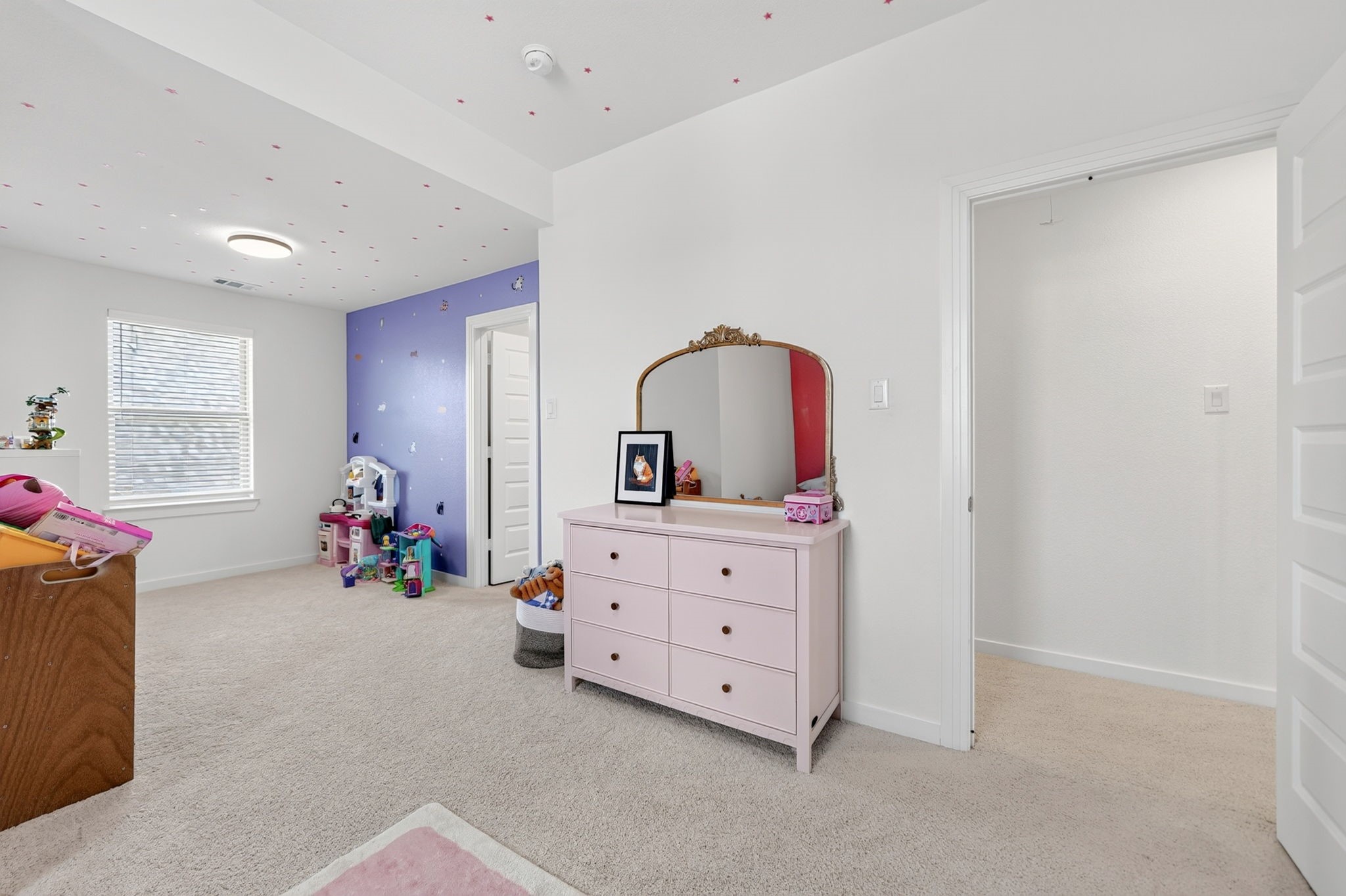 1819 Moscatel Lane