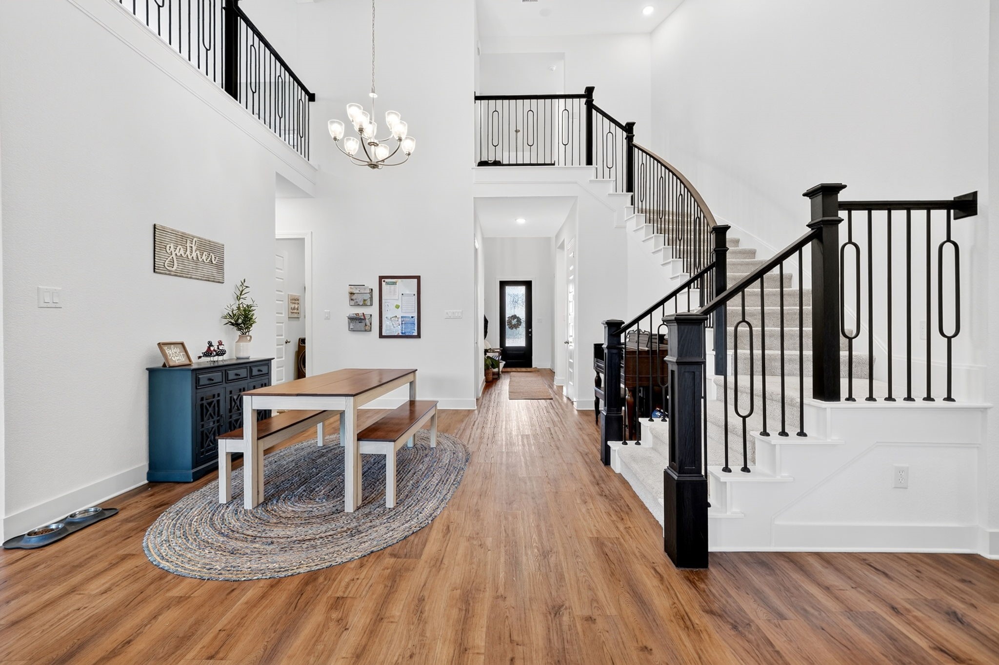 1819 Moscatel Lane