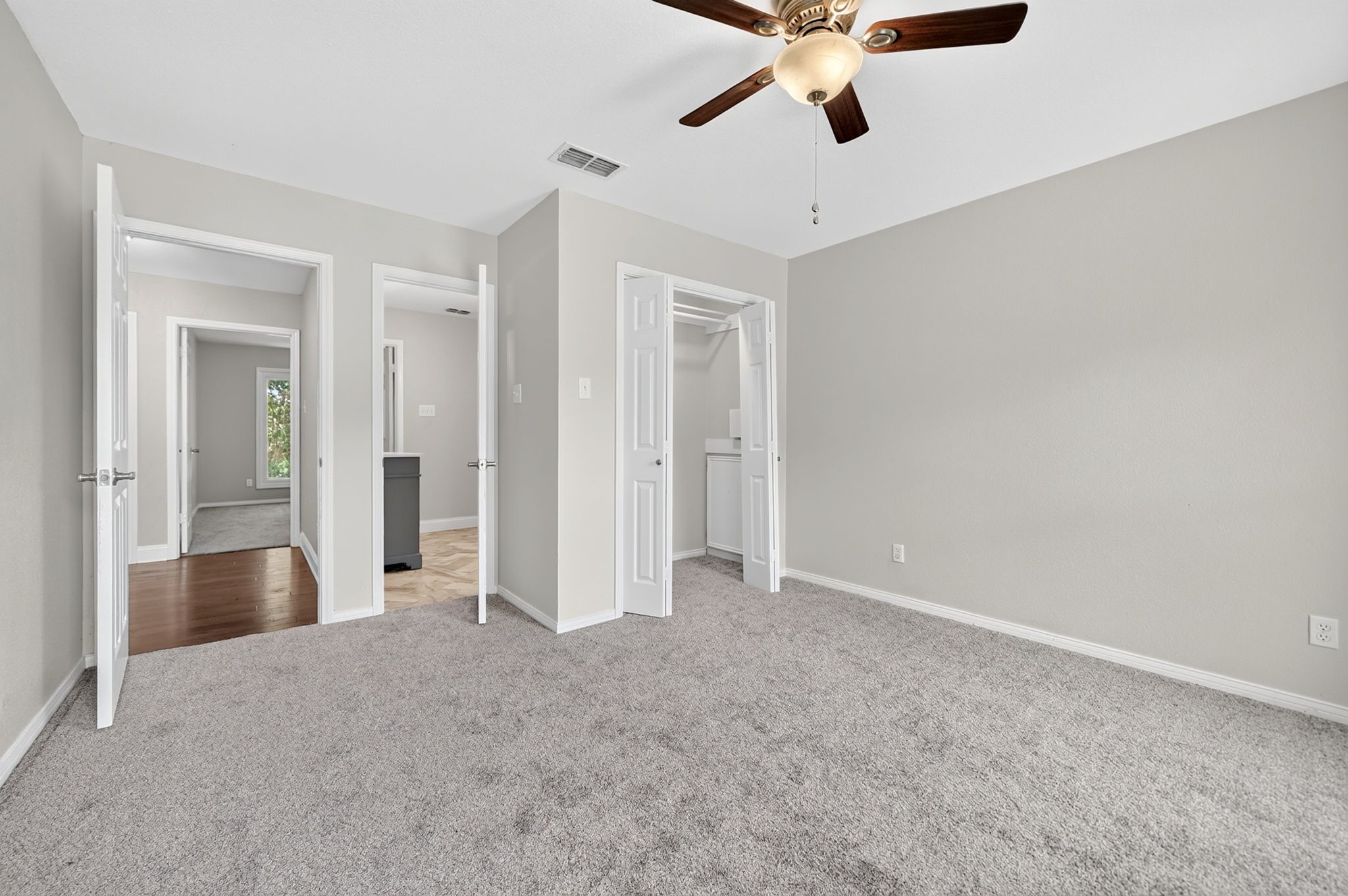 1201 Robbins Road