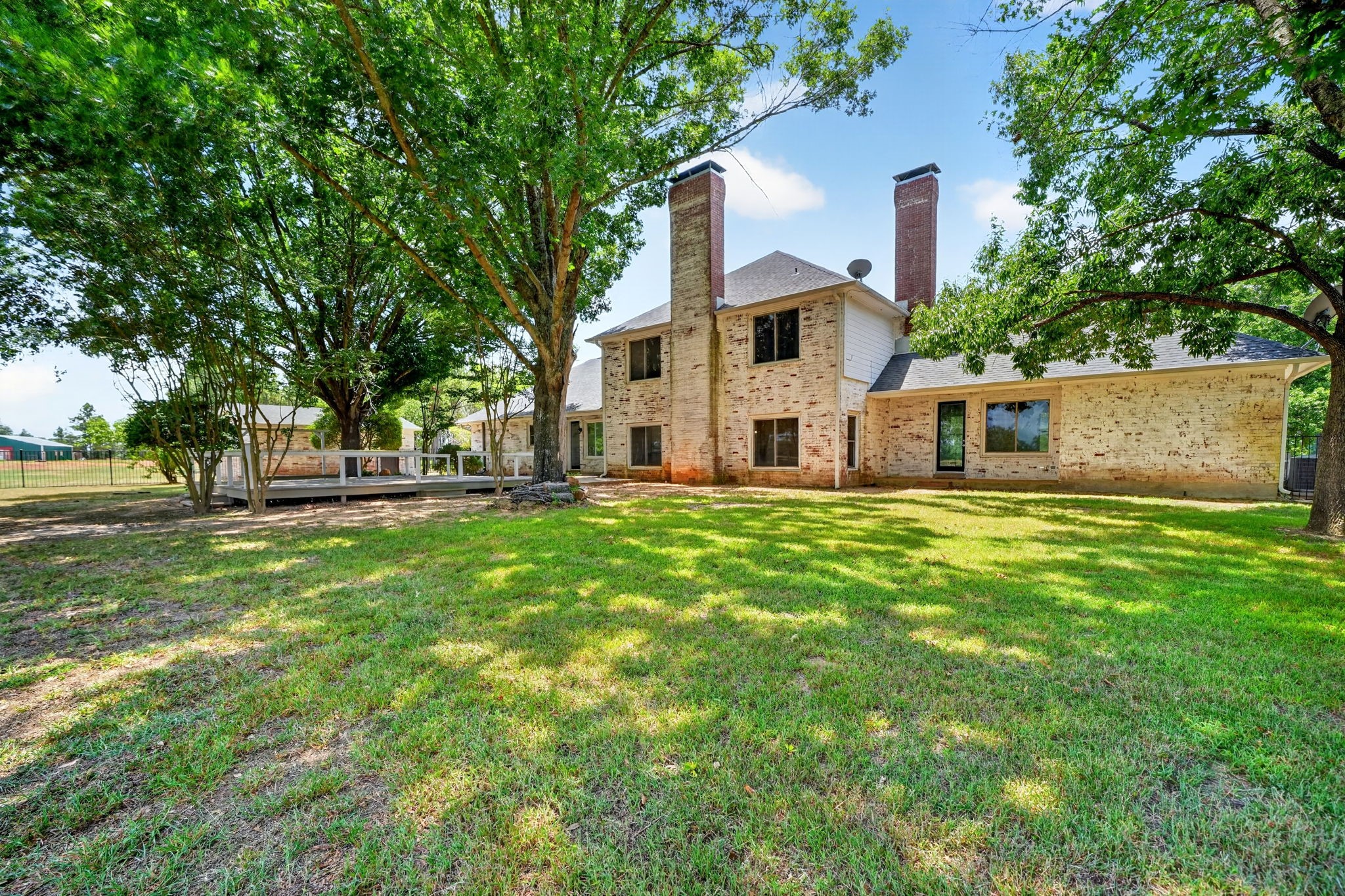 1201 Robbins Road