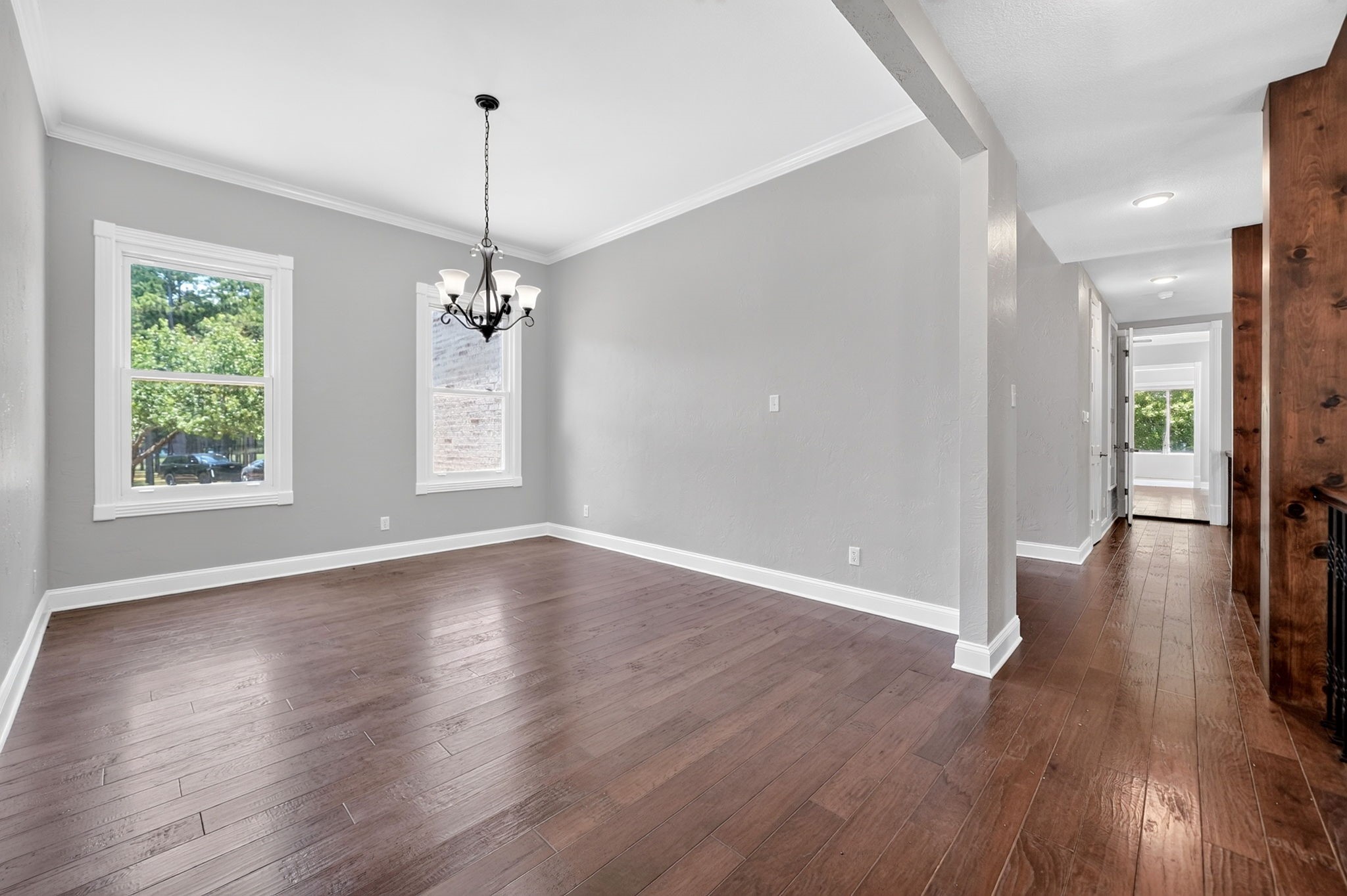 1201 Robbins Road