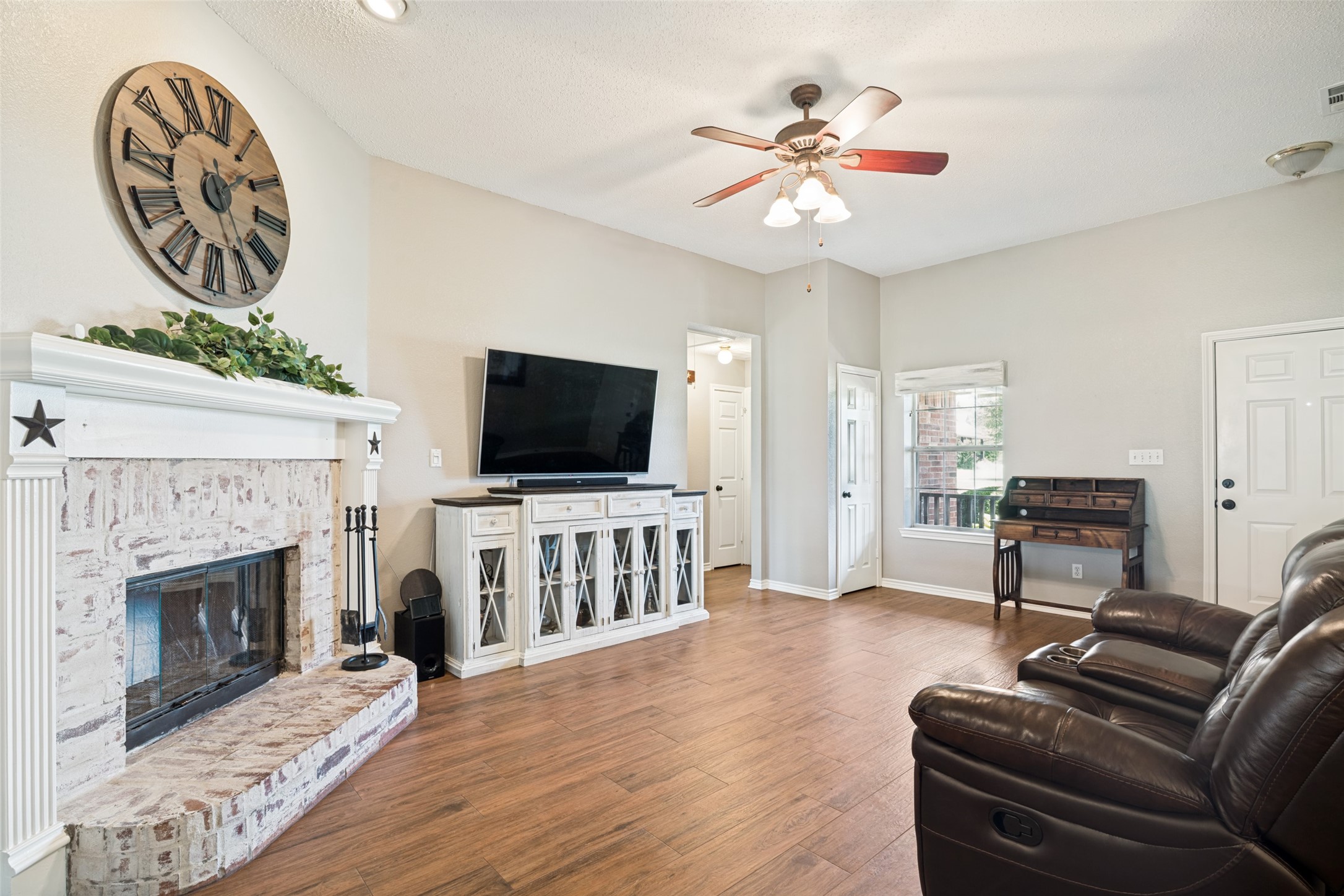 6626 Meadow Ridge Circle